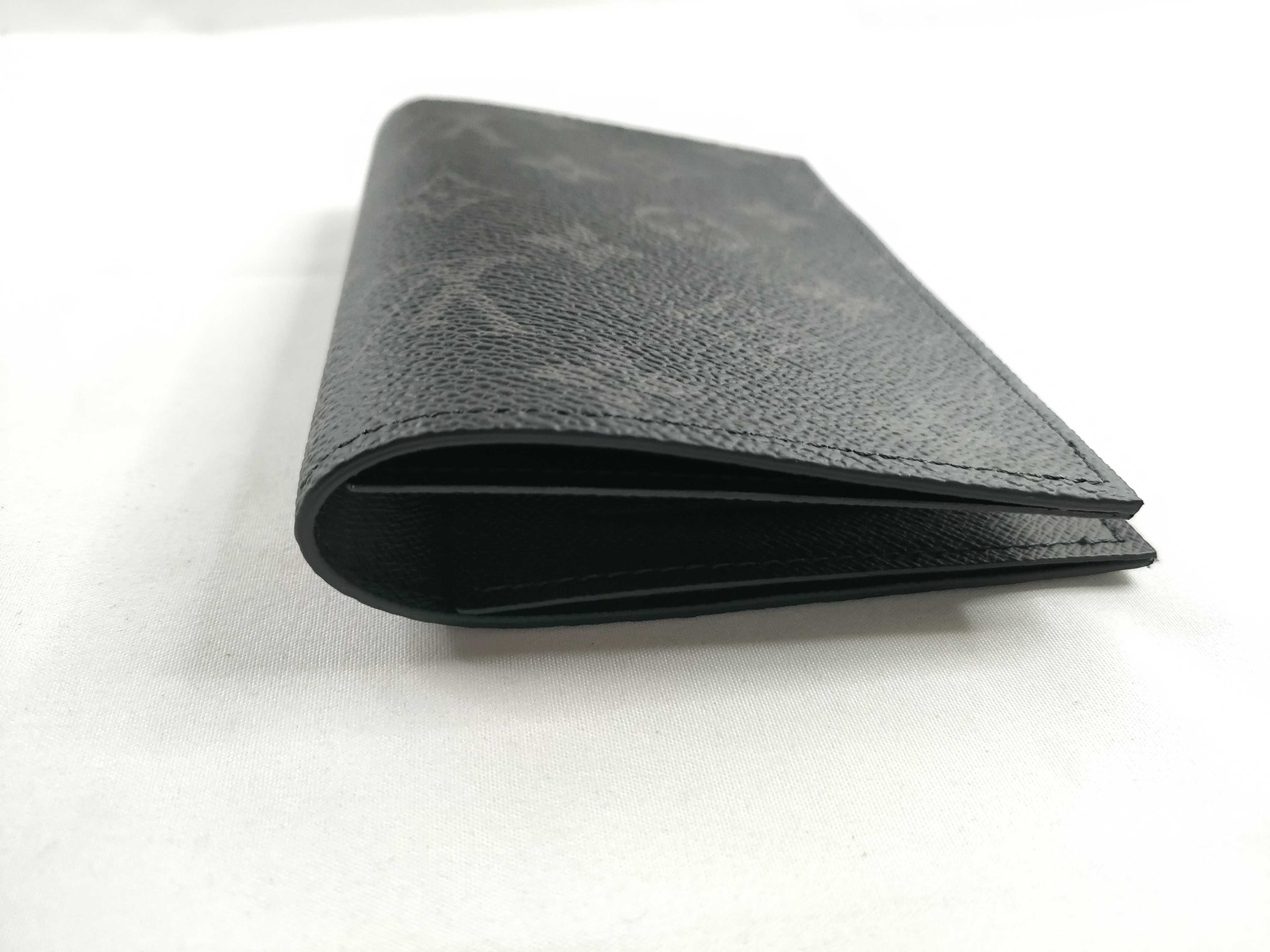 Passport Cover Couverture Passeport NM M64501 Other Accessories — view 7