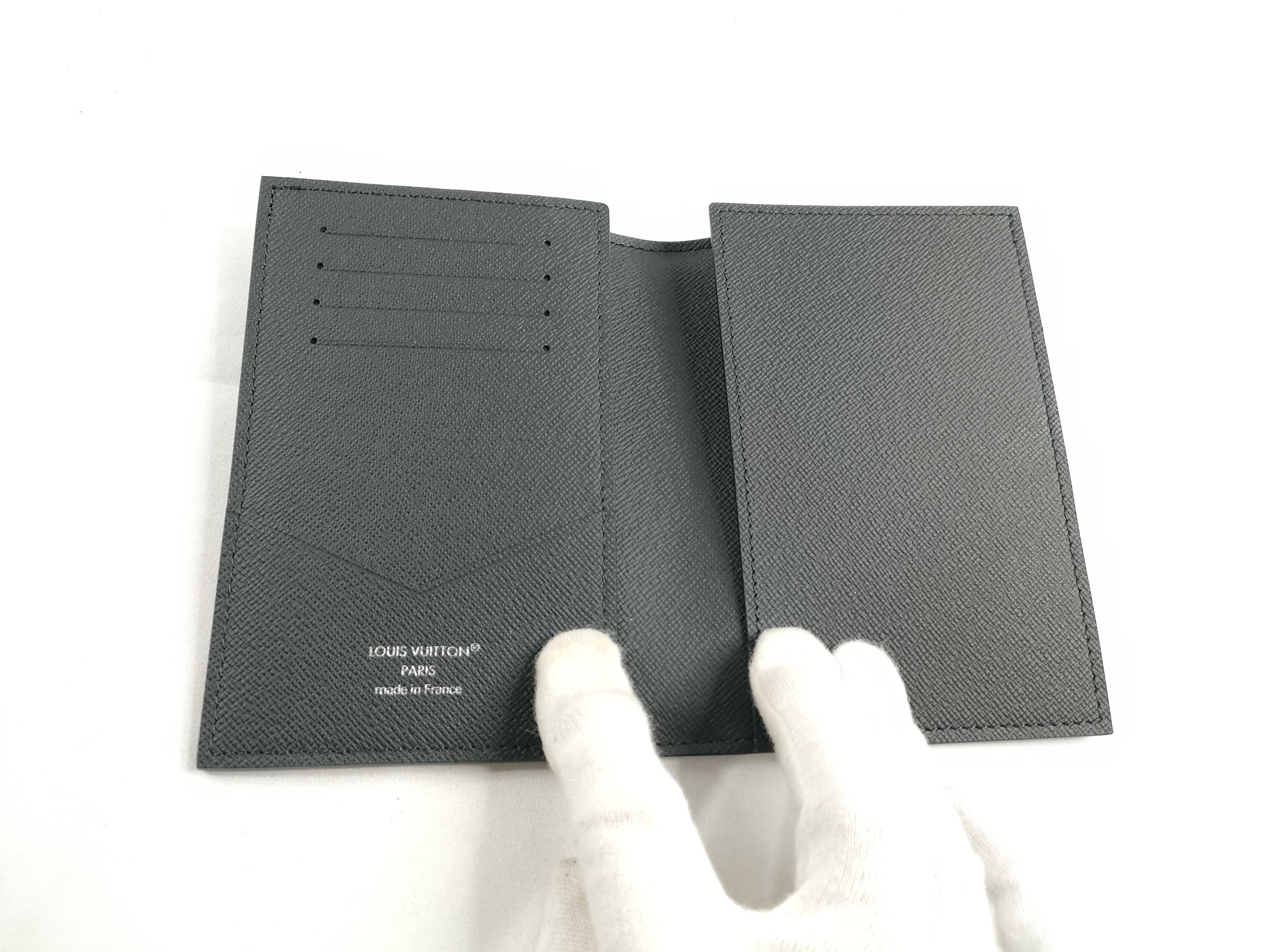 Passport Cover Couverture Passeport NM M64501 Other Accessories — view 8