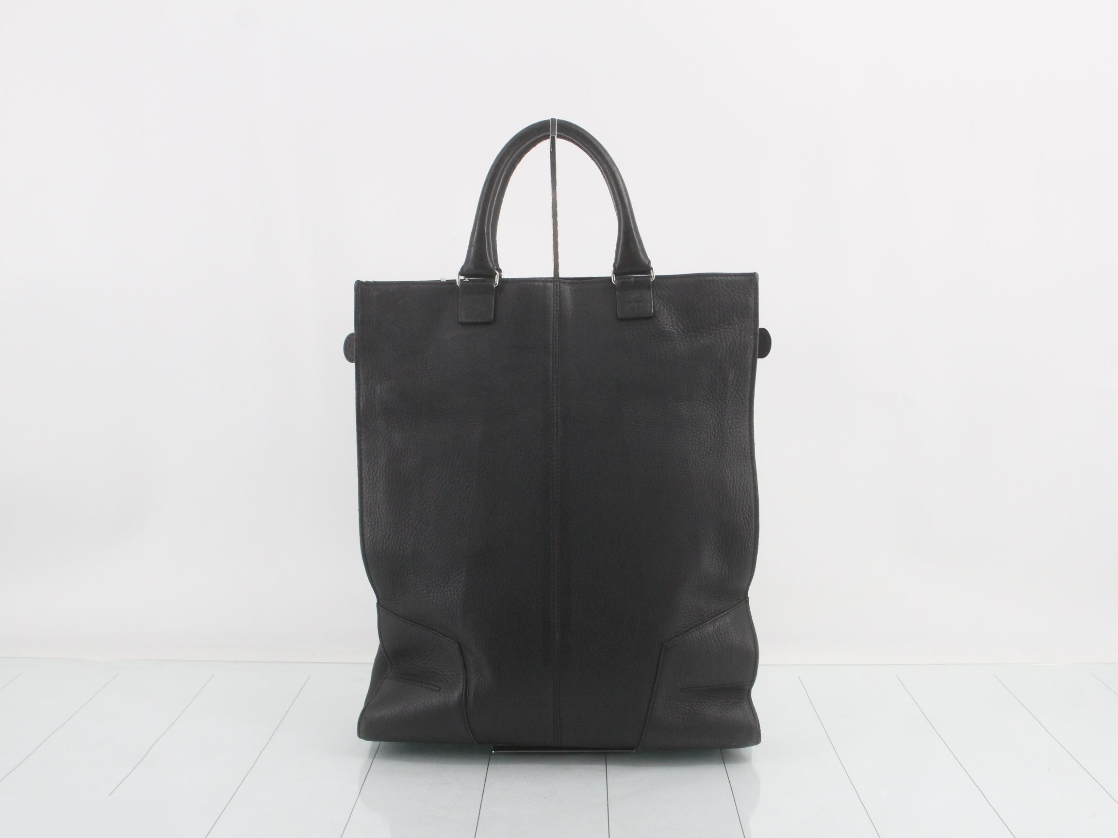 handbag — view 2