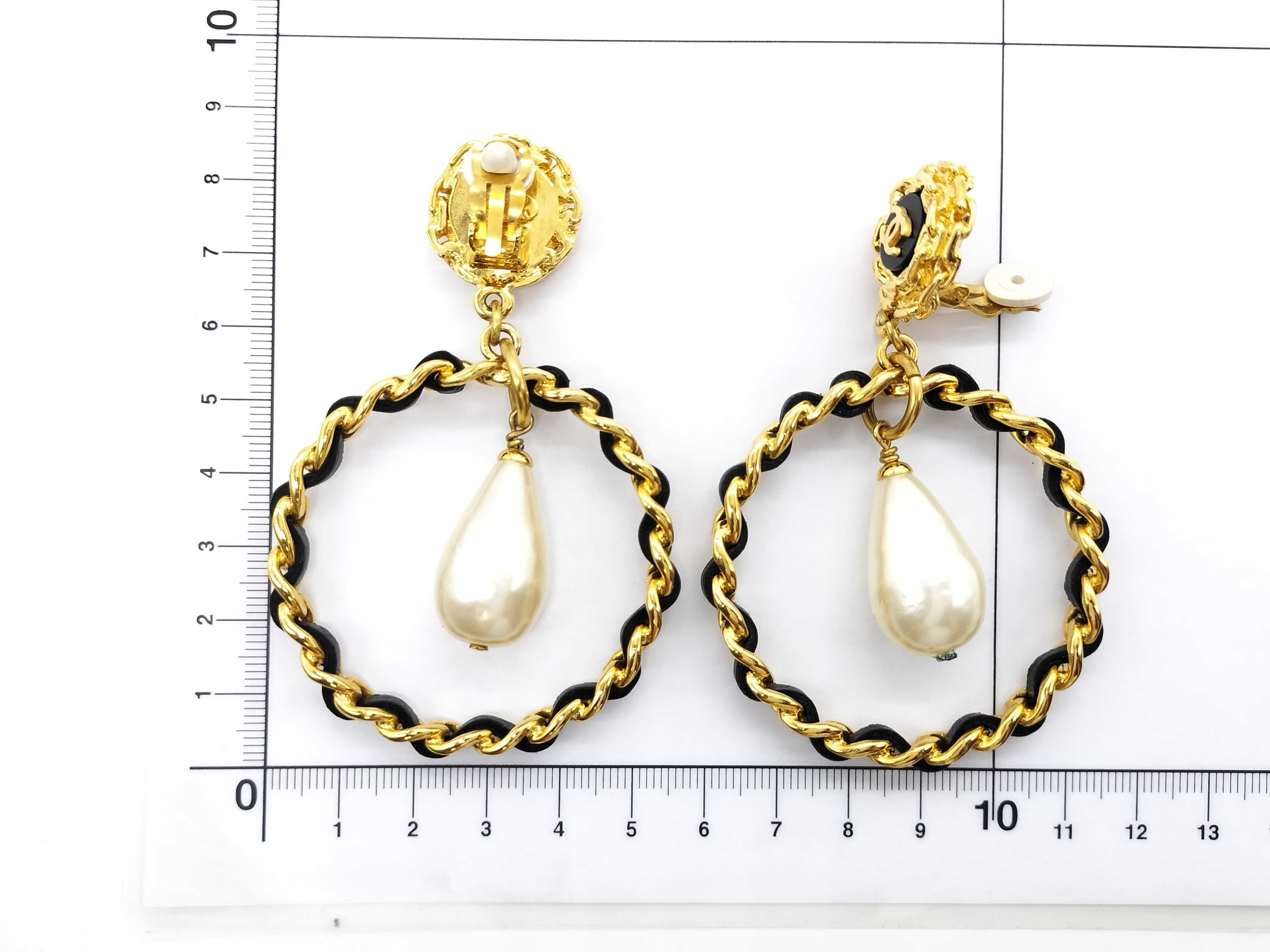 Coco Mark 95A Round/Pearl Earrings — view 9
