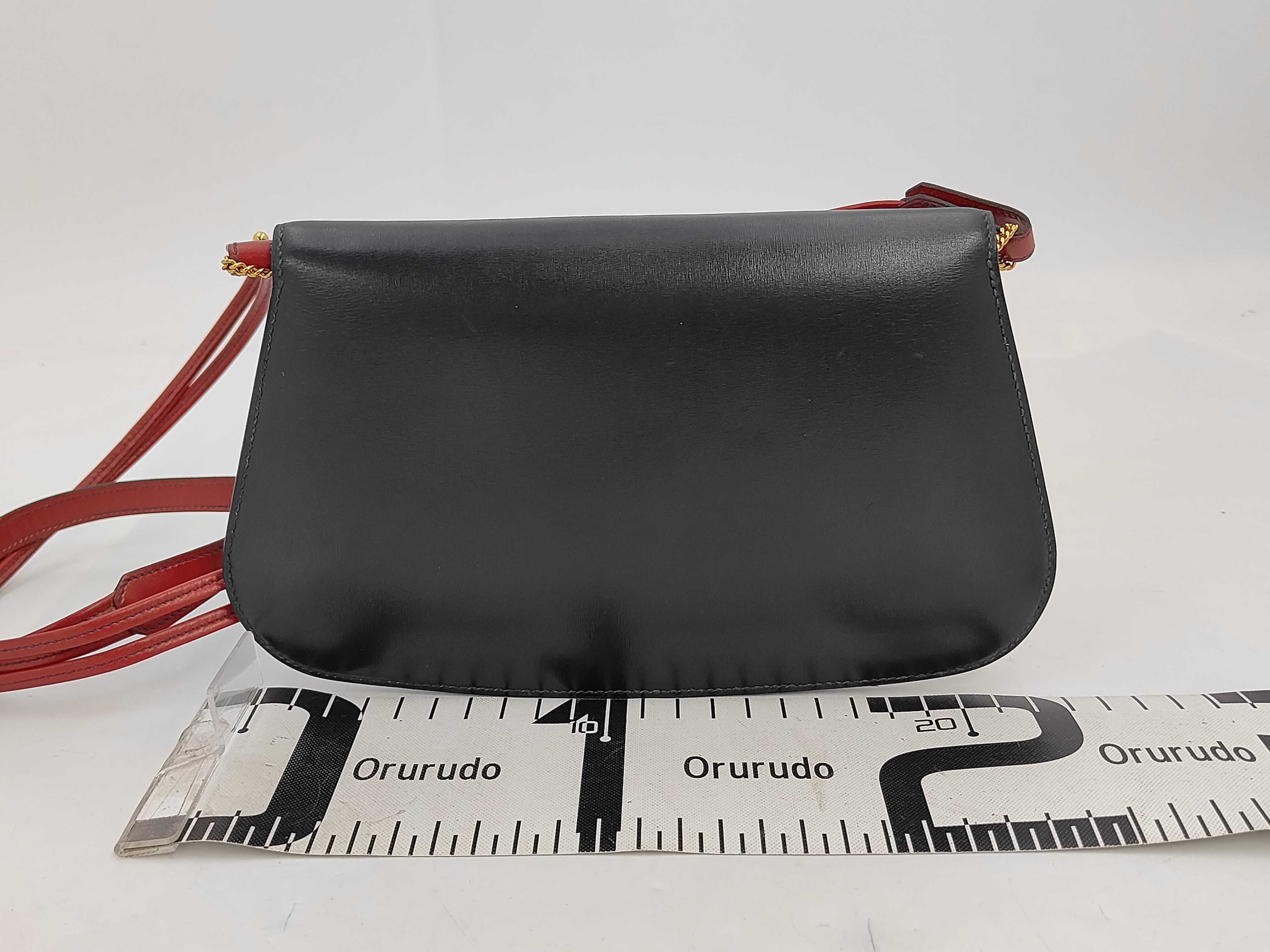 Vintage Box Calfskin Shoulder Clutch Bag O Stamp Shoulder Bag — view 2
