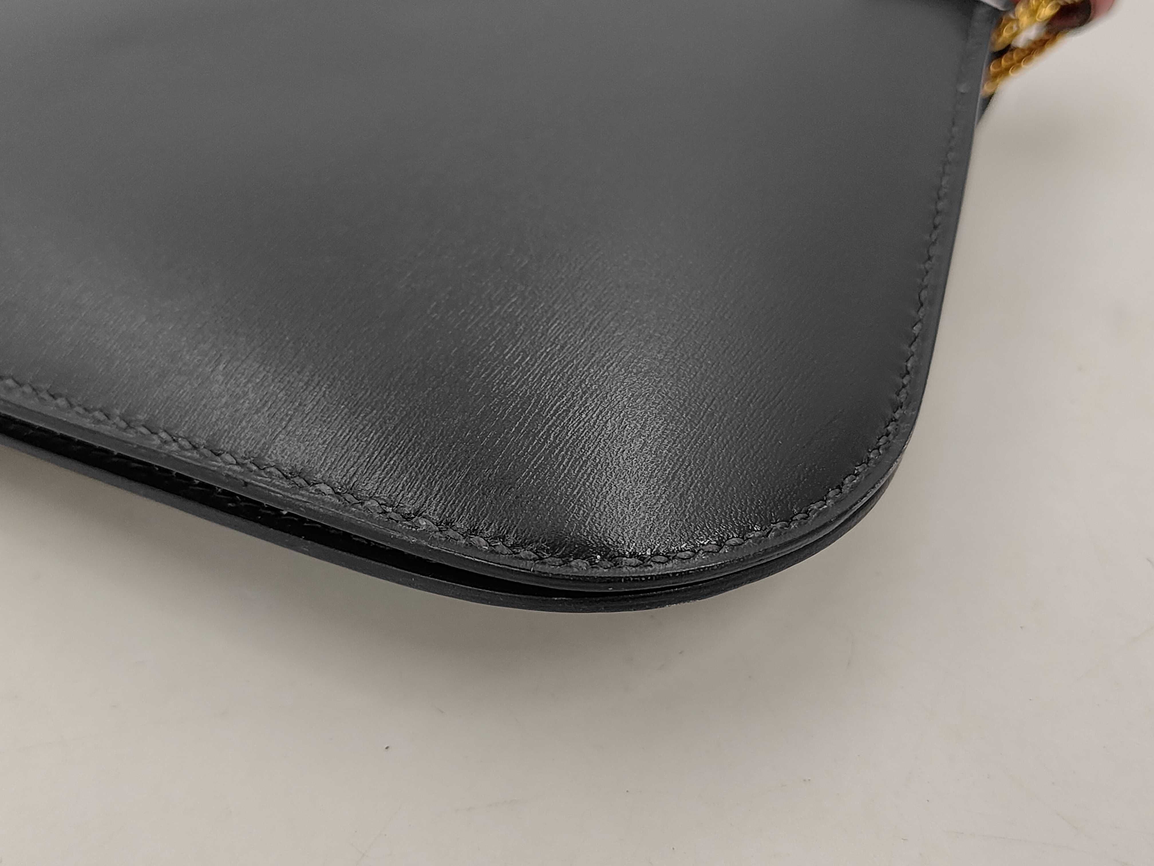 Vintage Box Calfskin Shoulder Clutch Bag O Stamp Shoulder Bag — view 3