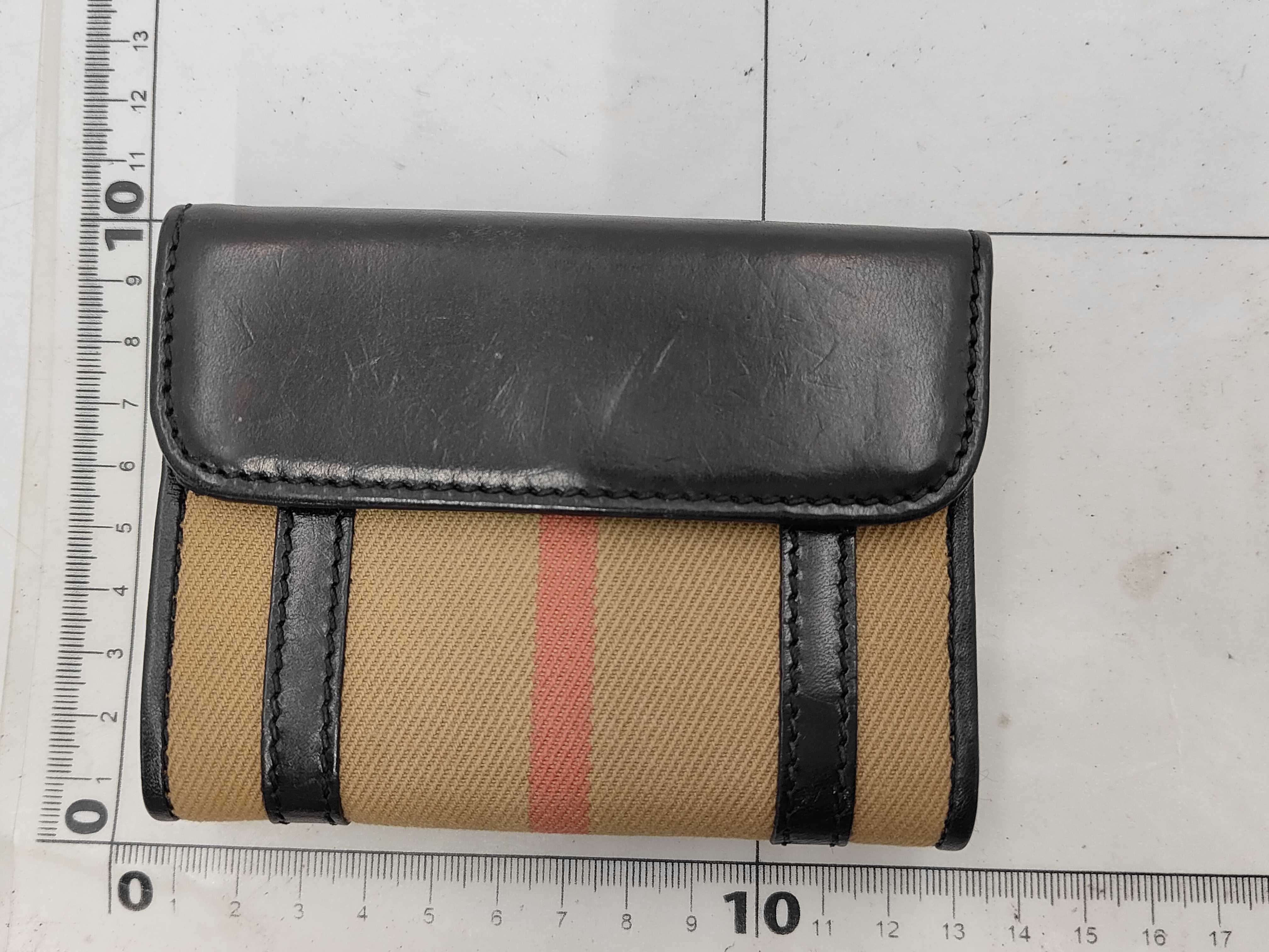 Nova Check Folding Wallet — view 2