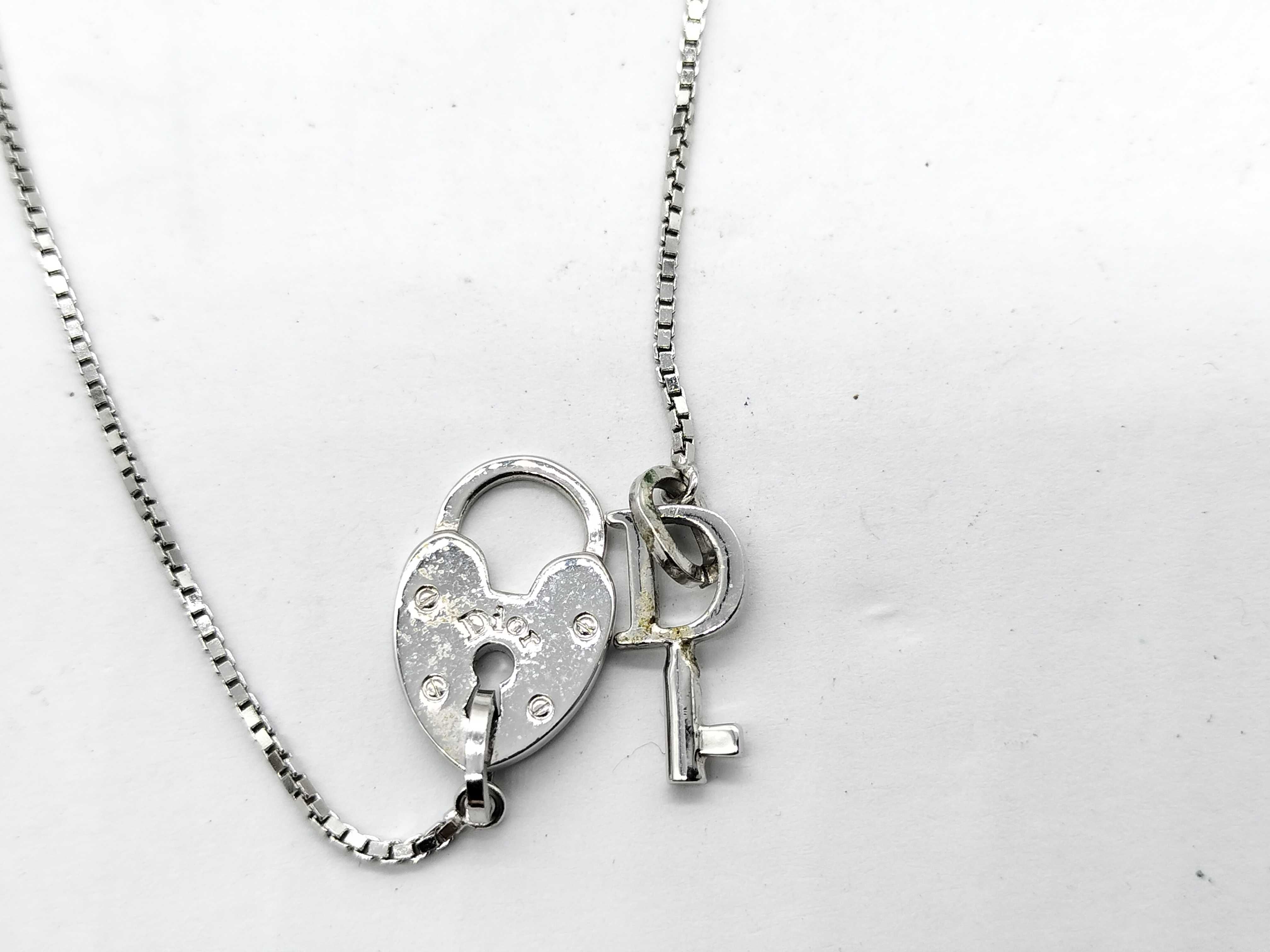 Venetian Chain Heart Silver Necklace