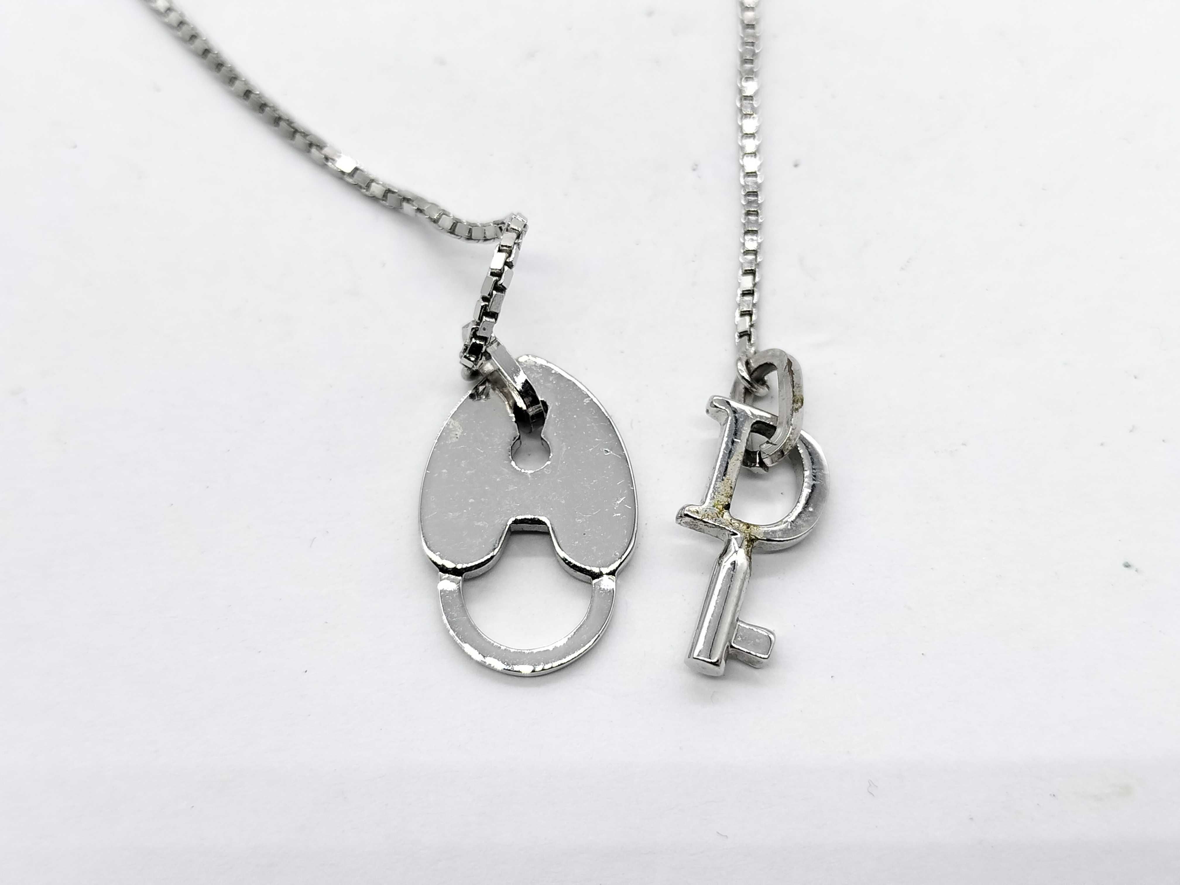 Venetian Chain Heart Silver Necklace — view 2