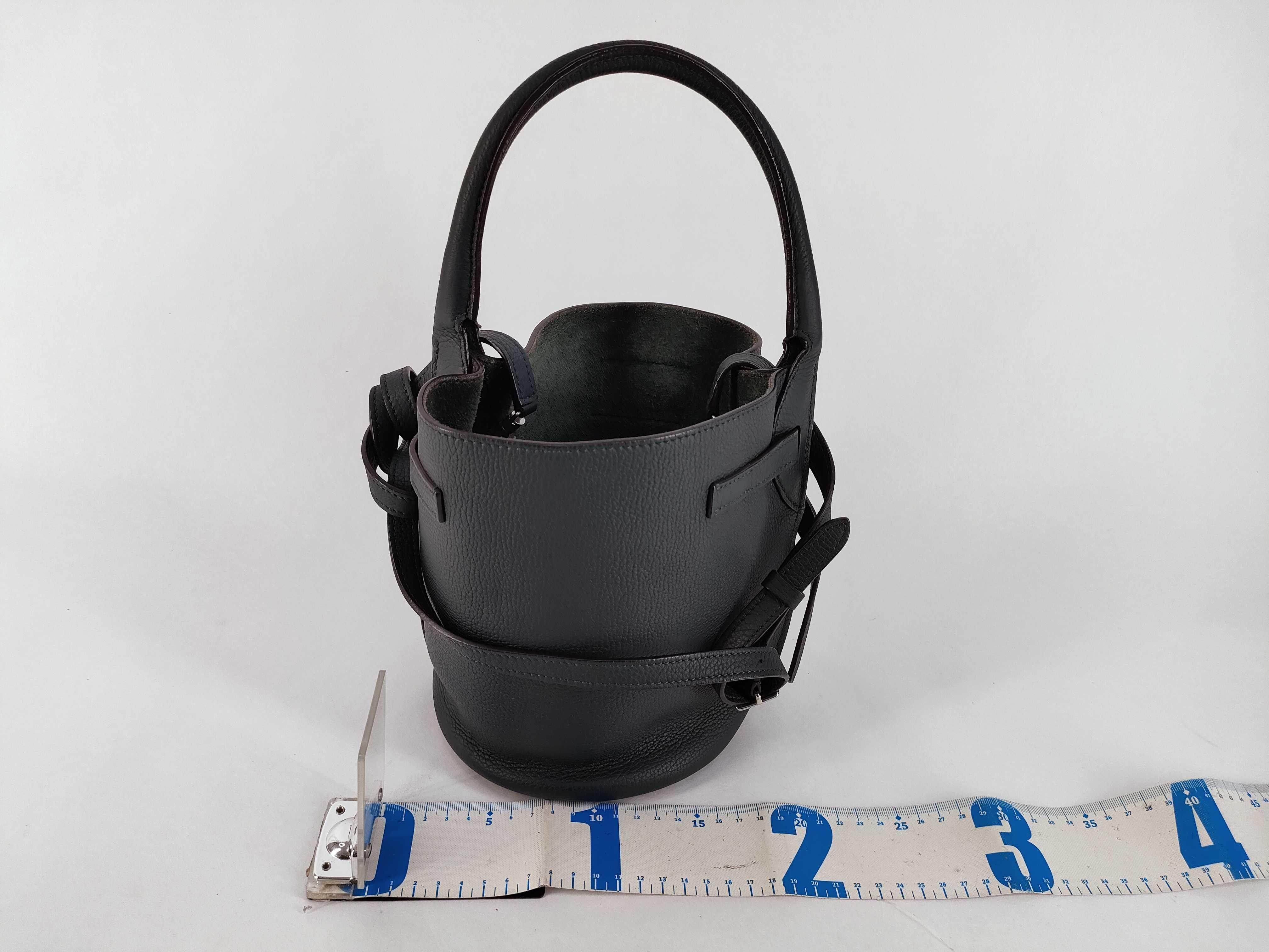 Bucket Shoulder Strap Handbag Tote Bag — view 2