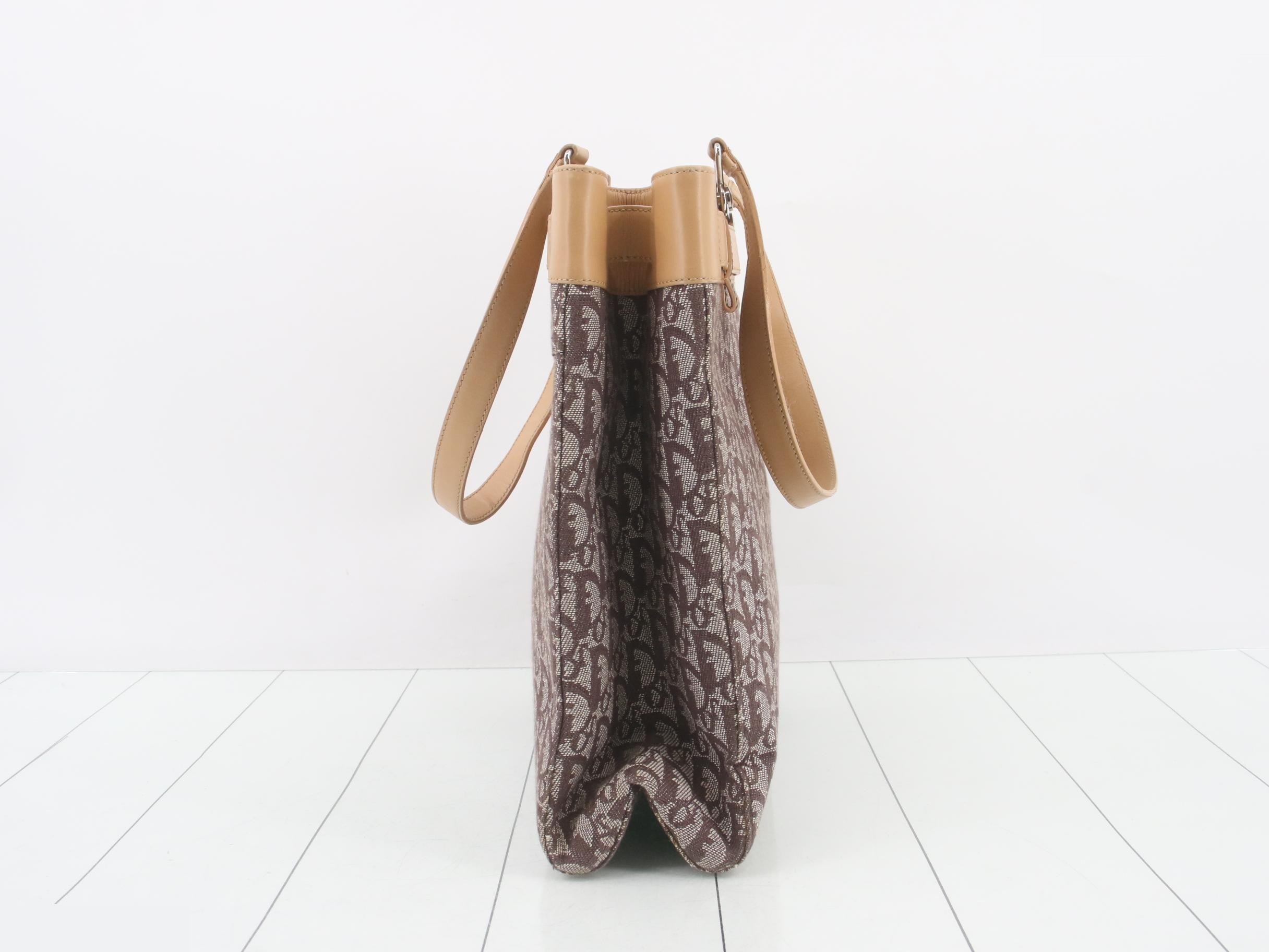 Trotter handbag, brown x beige canvas, gray — view 3