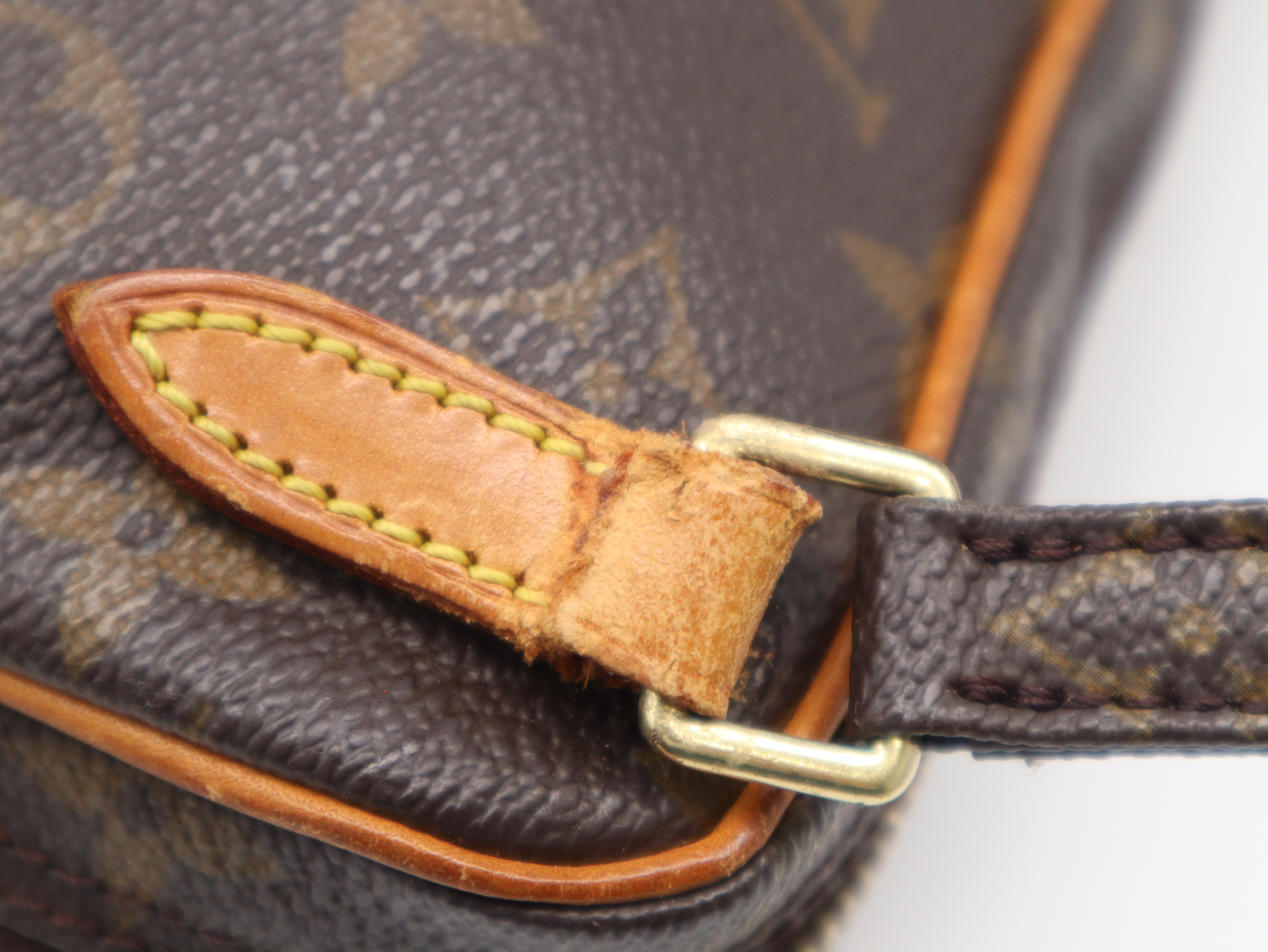 M51828 Monogram Pochette Marly Bandoulière Shoulder Bag — view 9