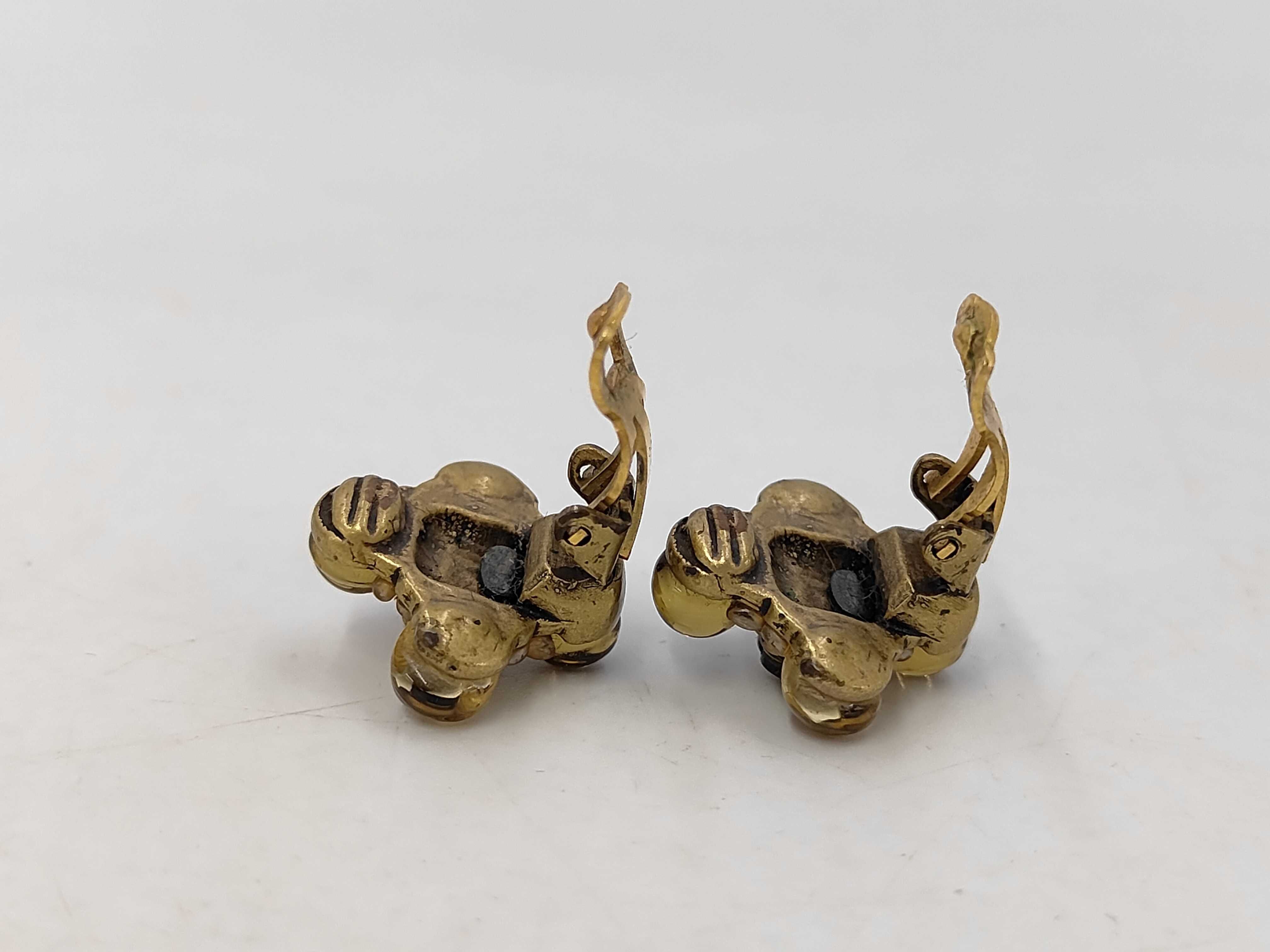 earrings — view 3