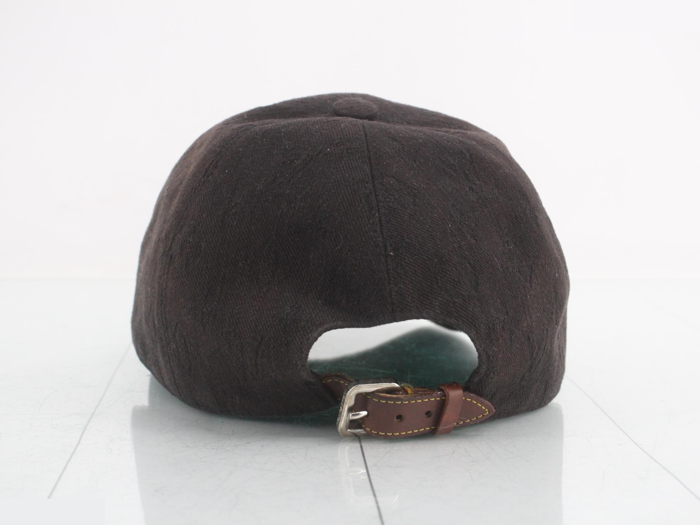 Cap Monogram Essential S00 — view 2