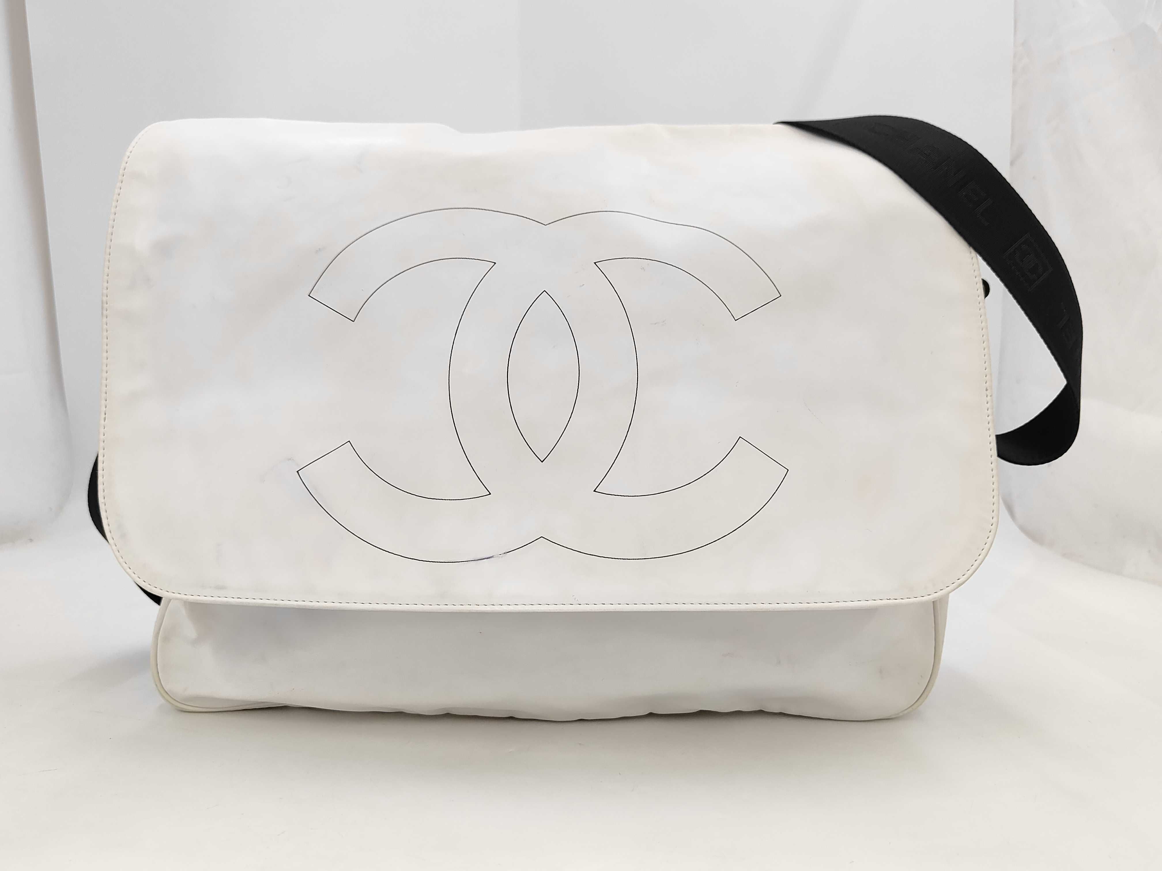 Sport Line Shoulder Bag