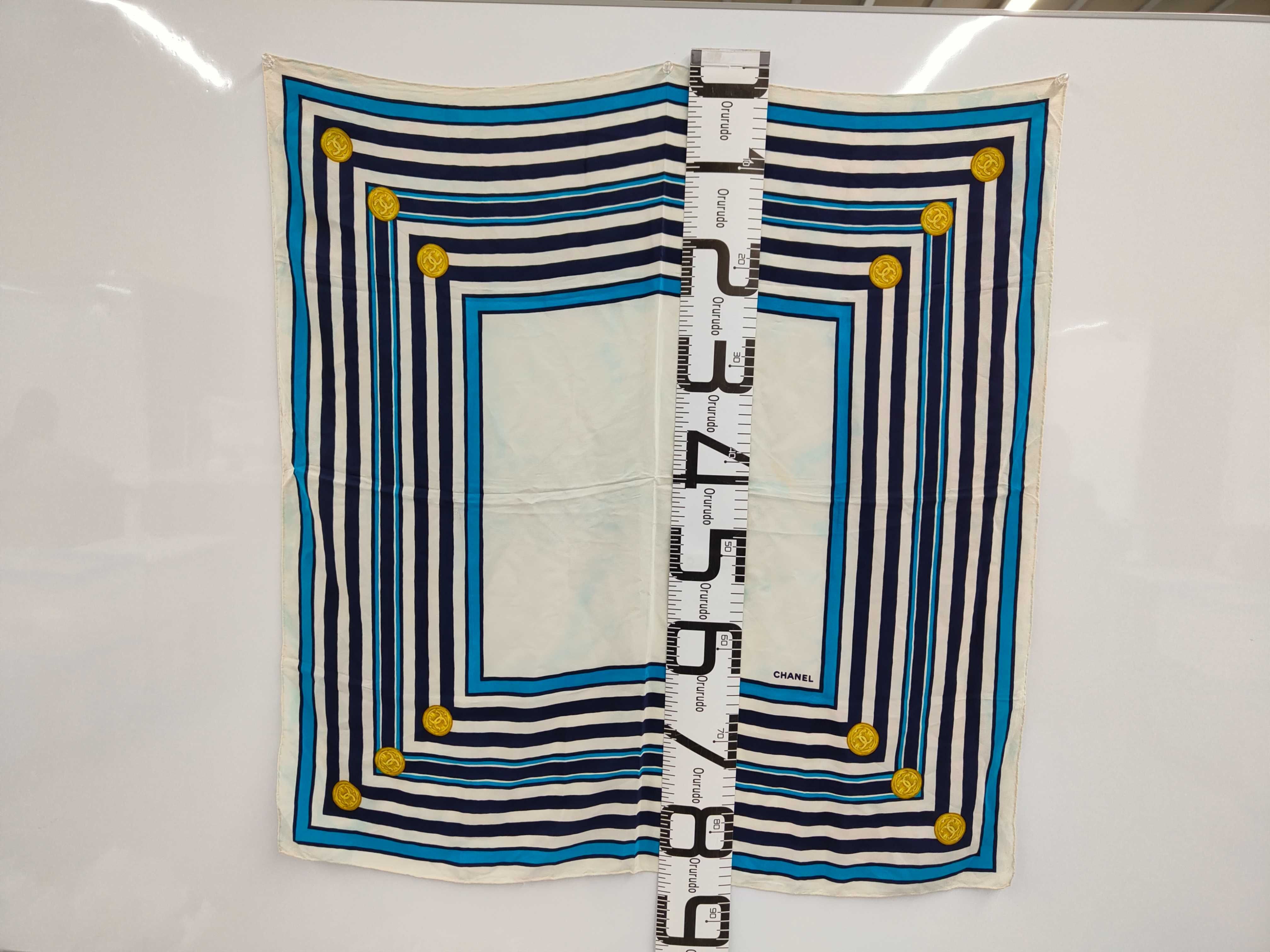 scarf (no tag) and other accessories — view 2