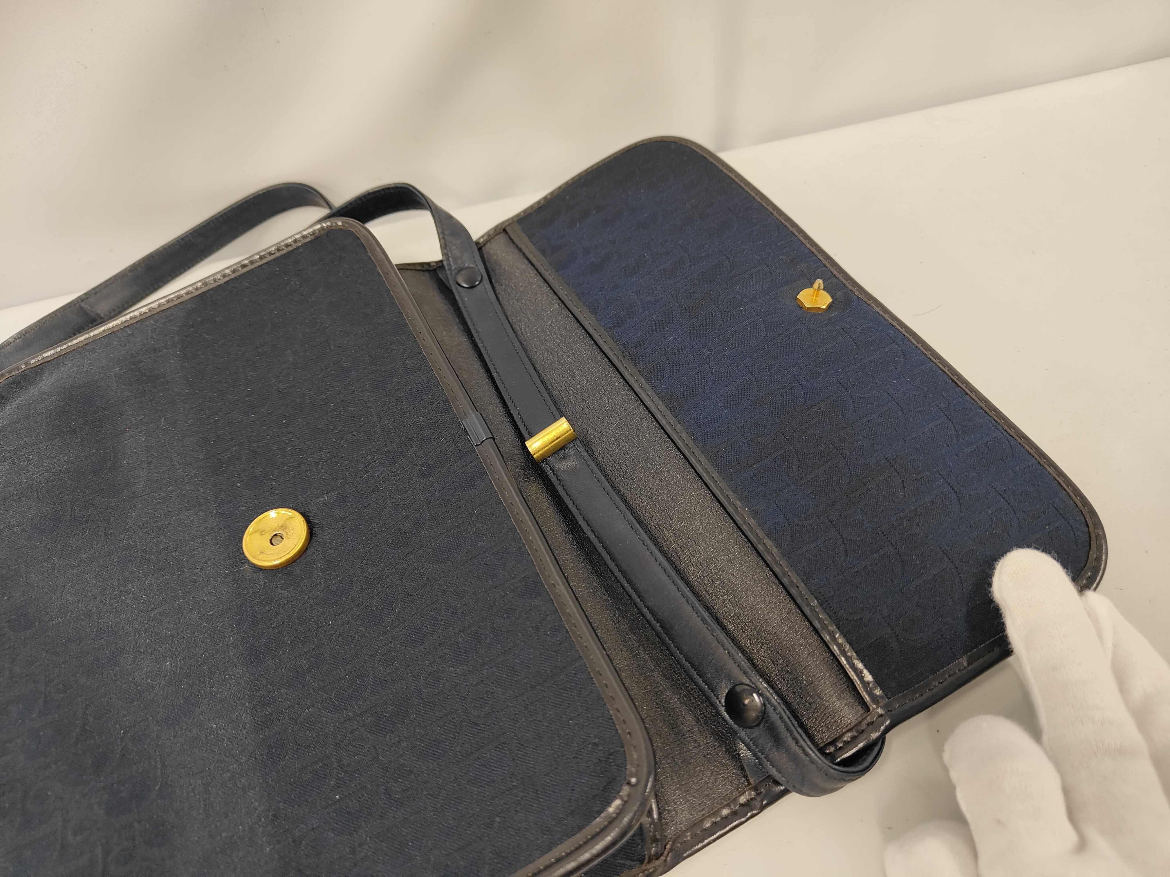 Trotter pattern shoulder bag — view 7