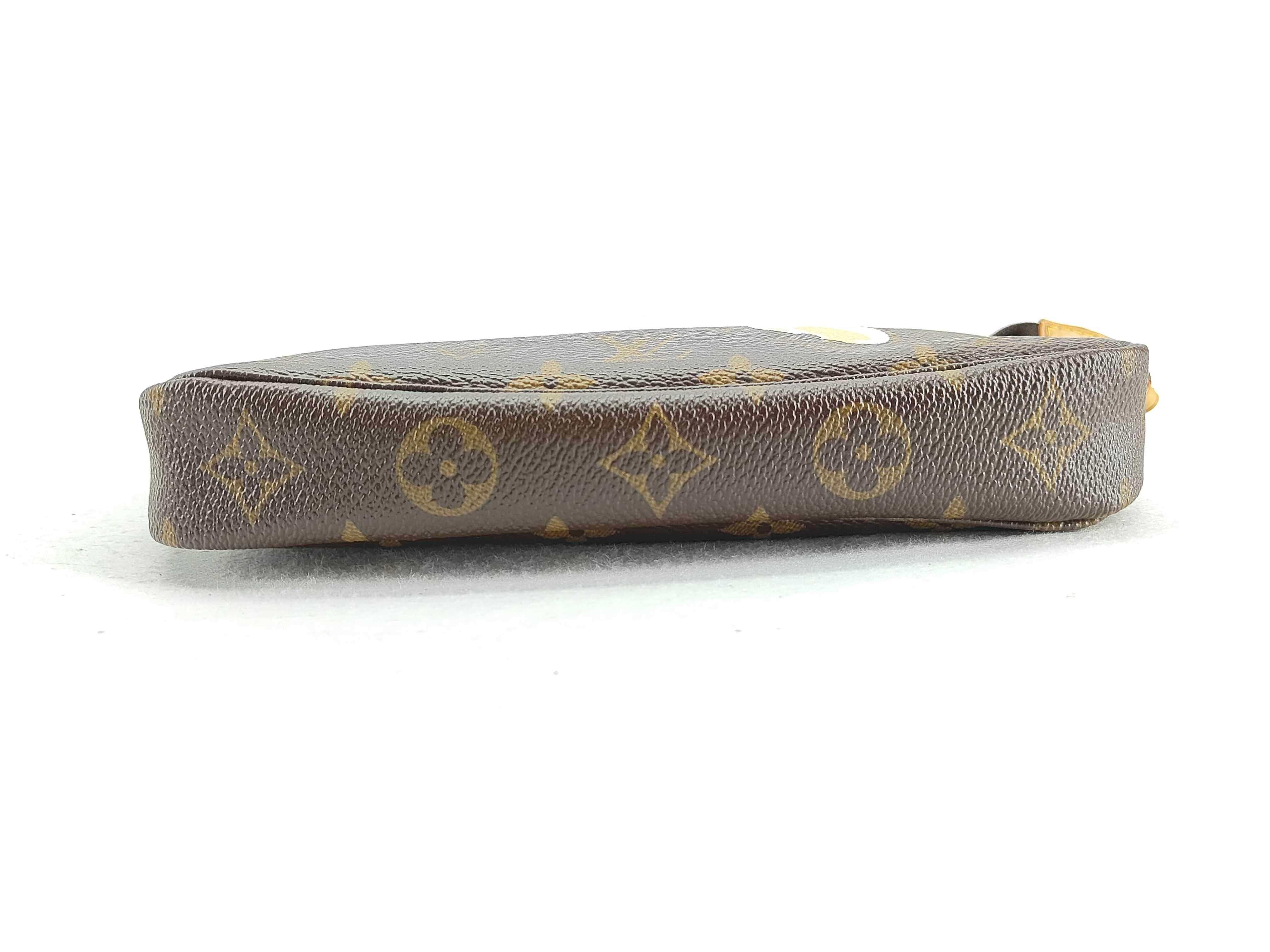 Monogram Takashi Murakami Monogram Panda Pochette Accessoires Pouch — view 10