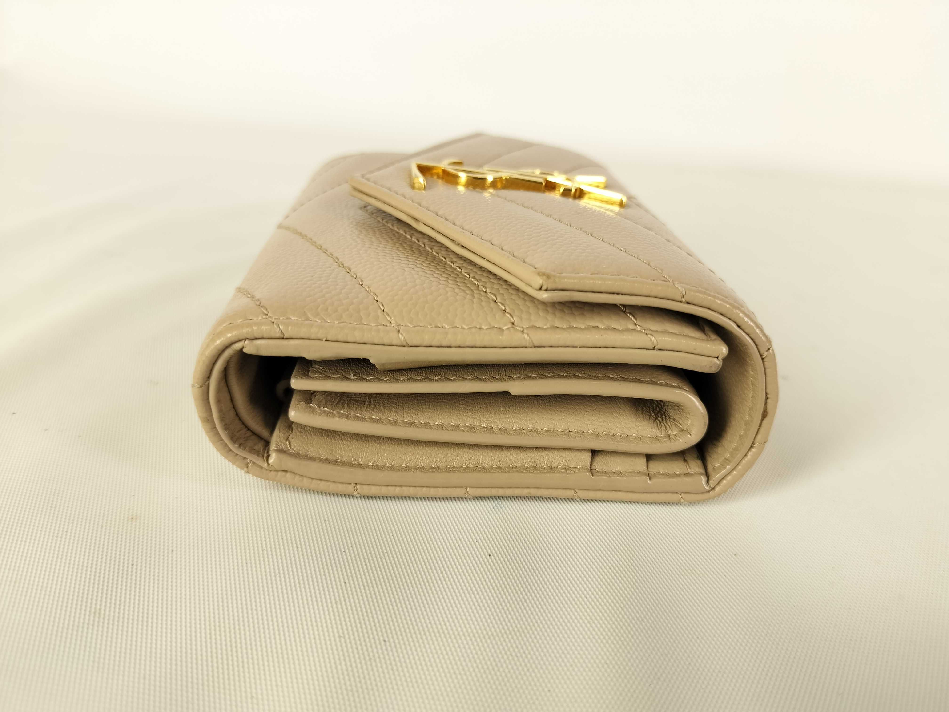 V-stitch folding wallet — view 3