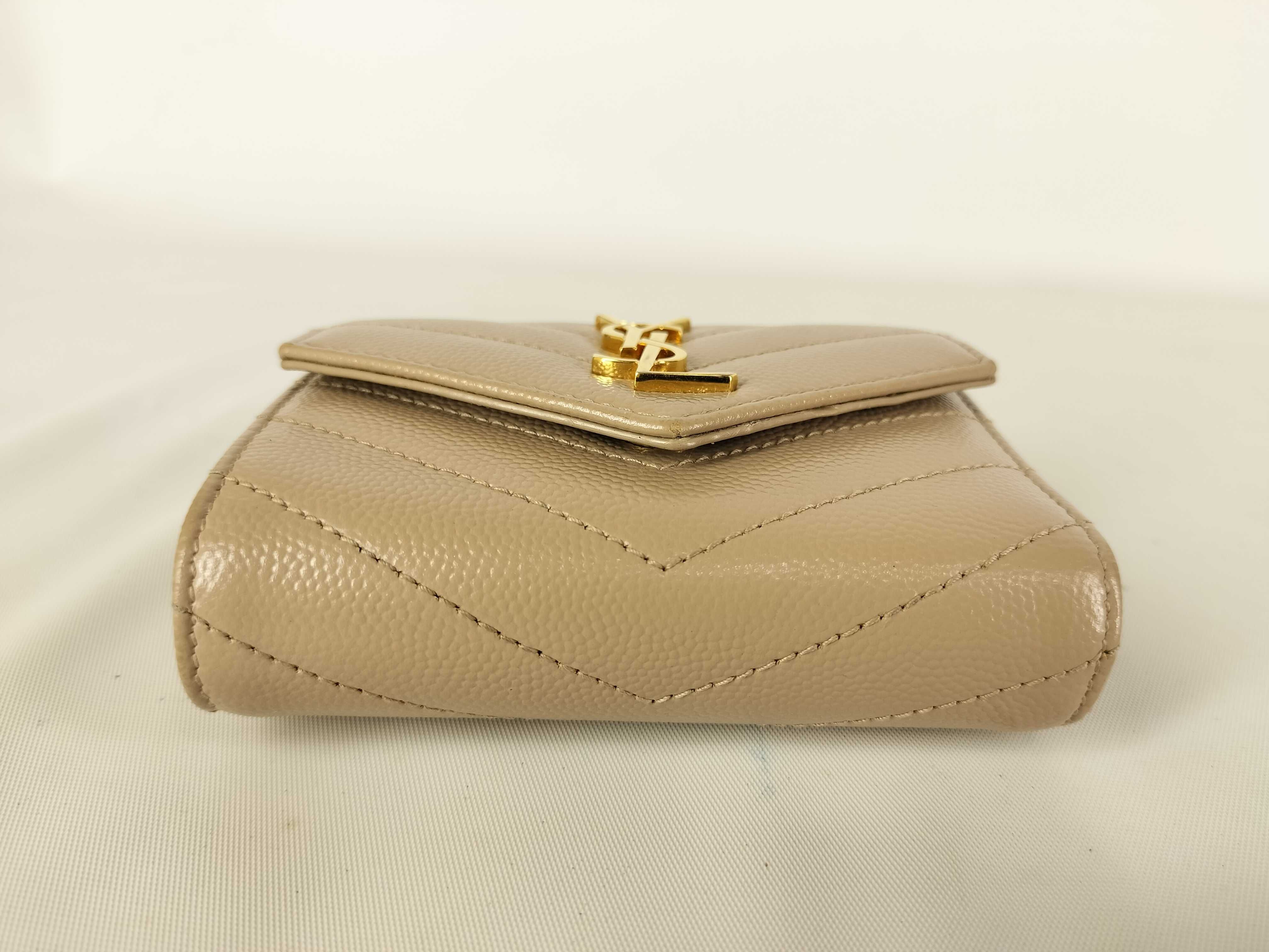 V-stitch folding wallet — view 4