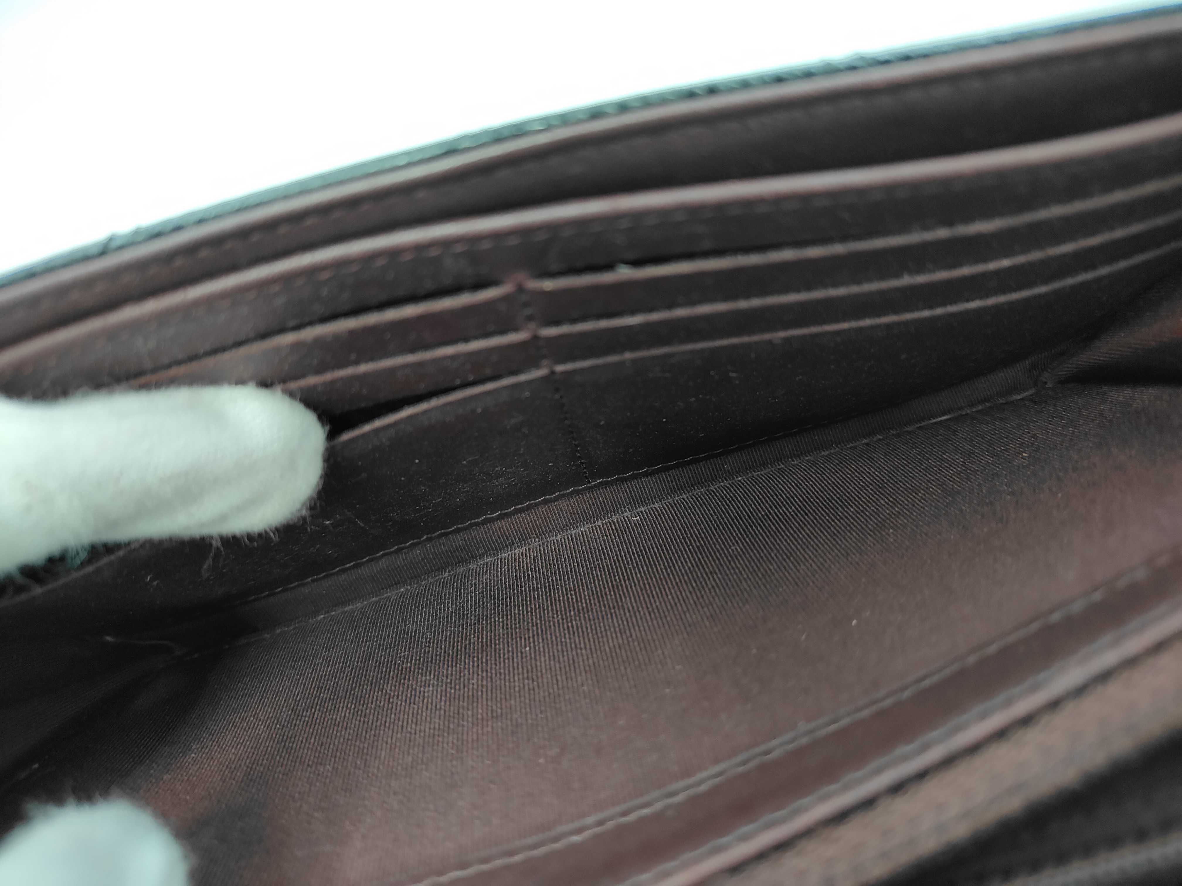 Matelassé Coco Mark Caviar Leather Long Wallet, Black — view 10