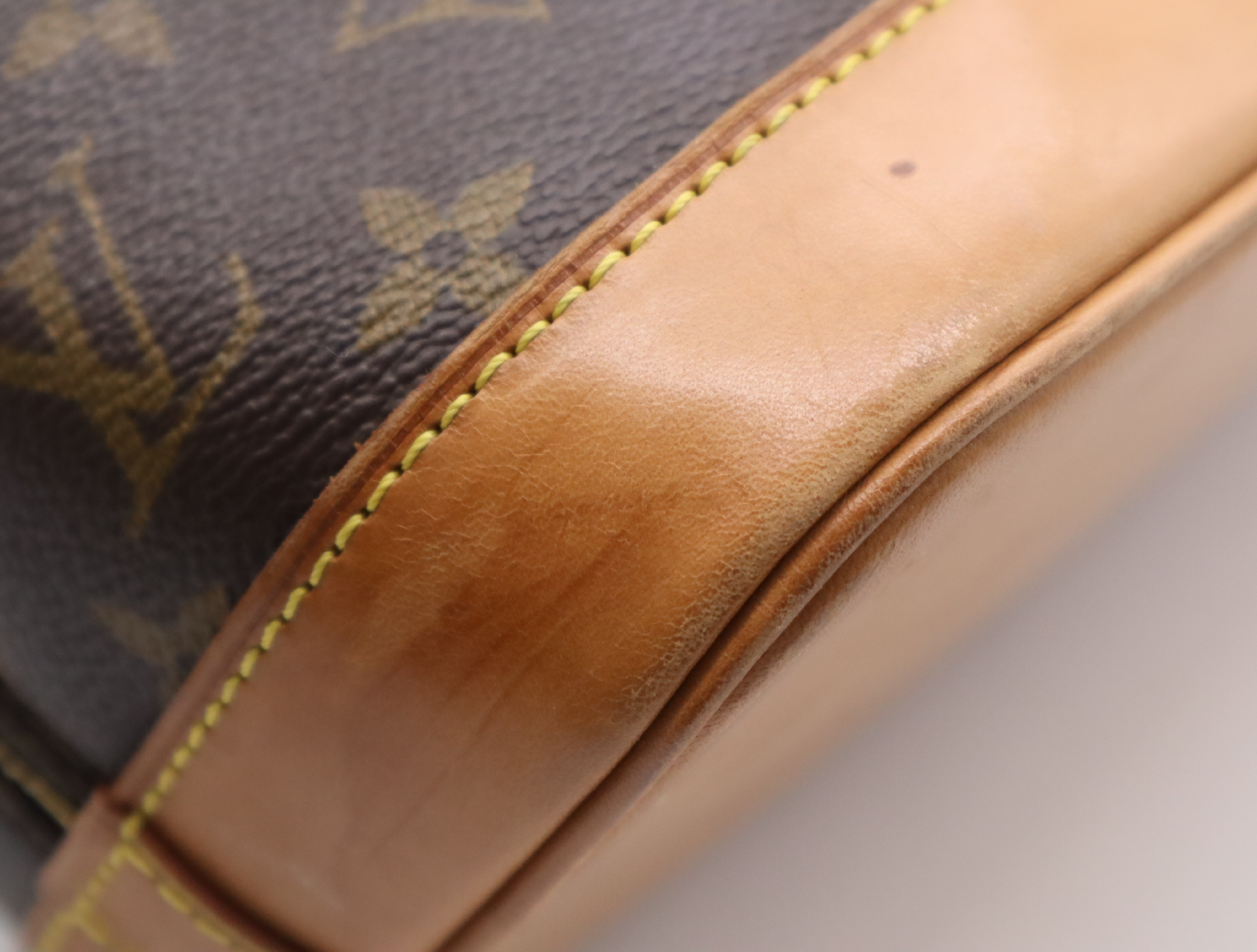 M51130 Monogram Alma (old model) handbag — view 12