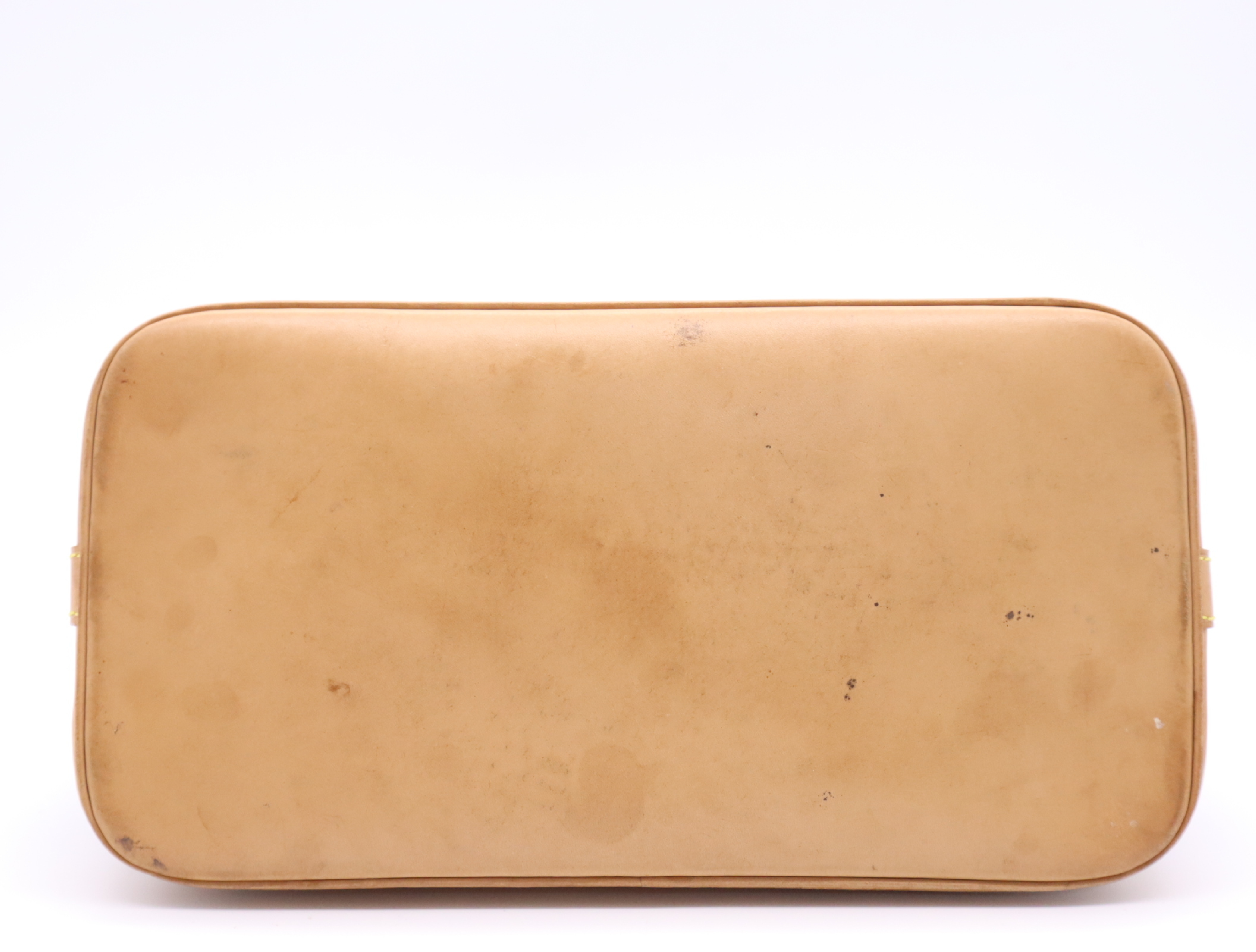 M51130 Monogram Alma (old model) handbag — view 4