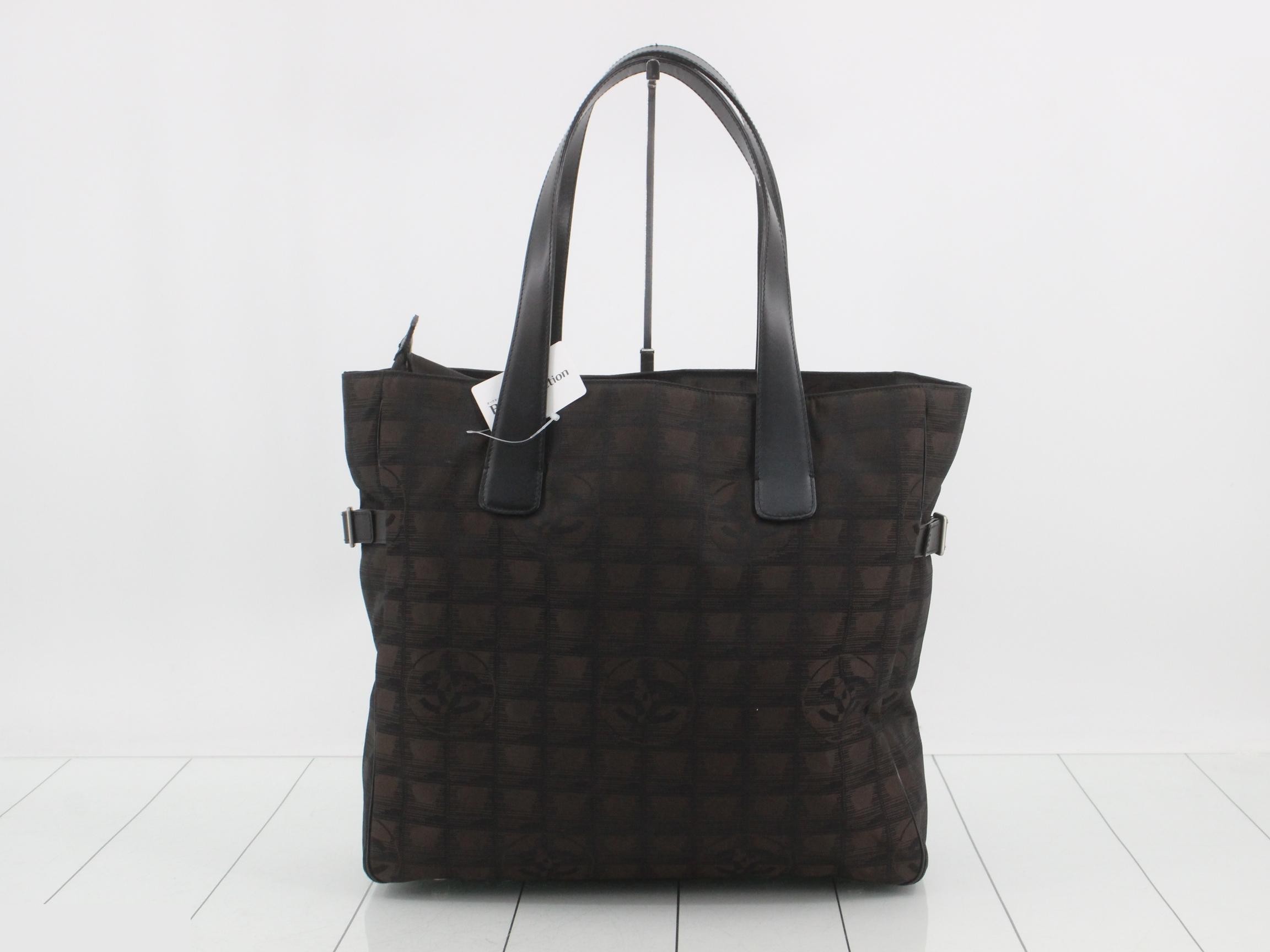 Item No. 9: Tote bag, New Travel Line, GM — view 2