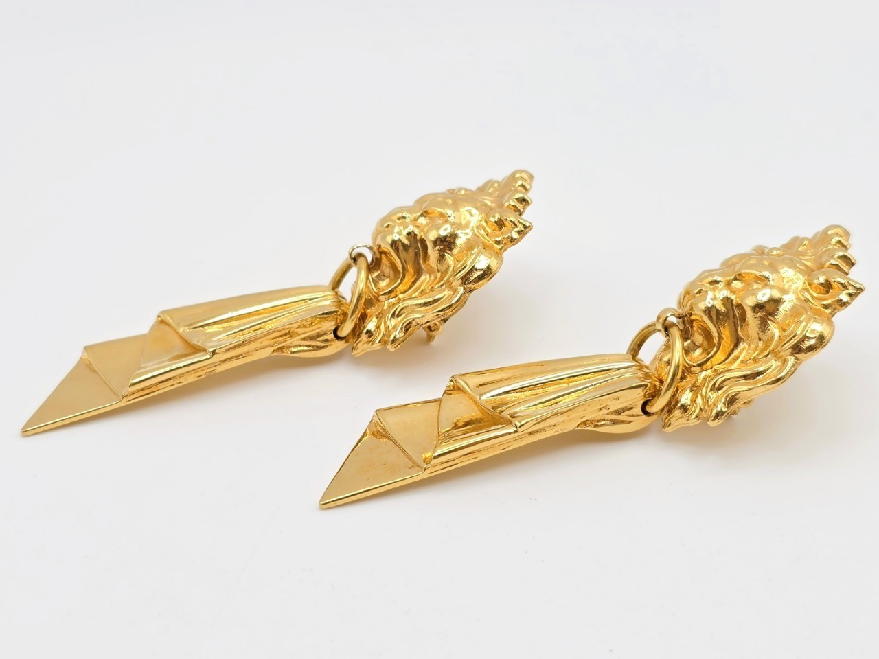 earrings — view 3