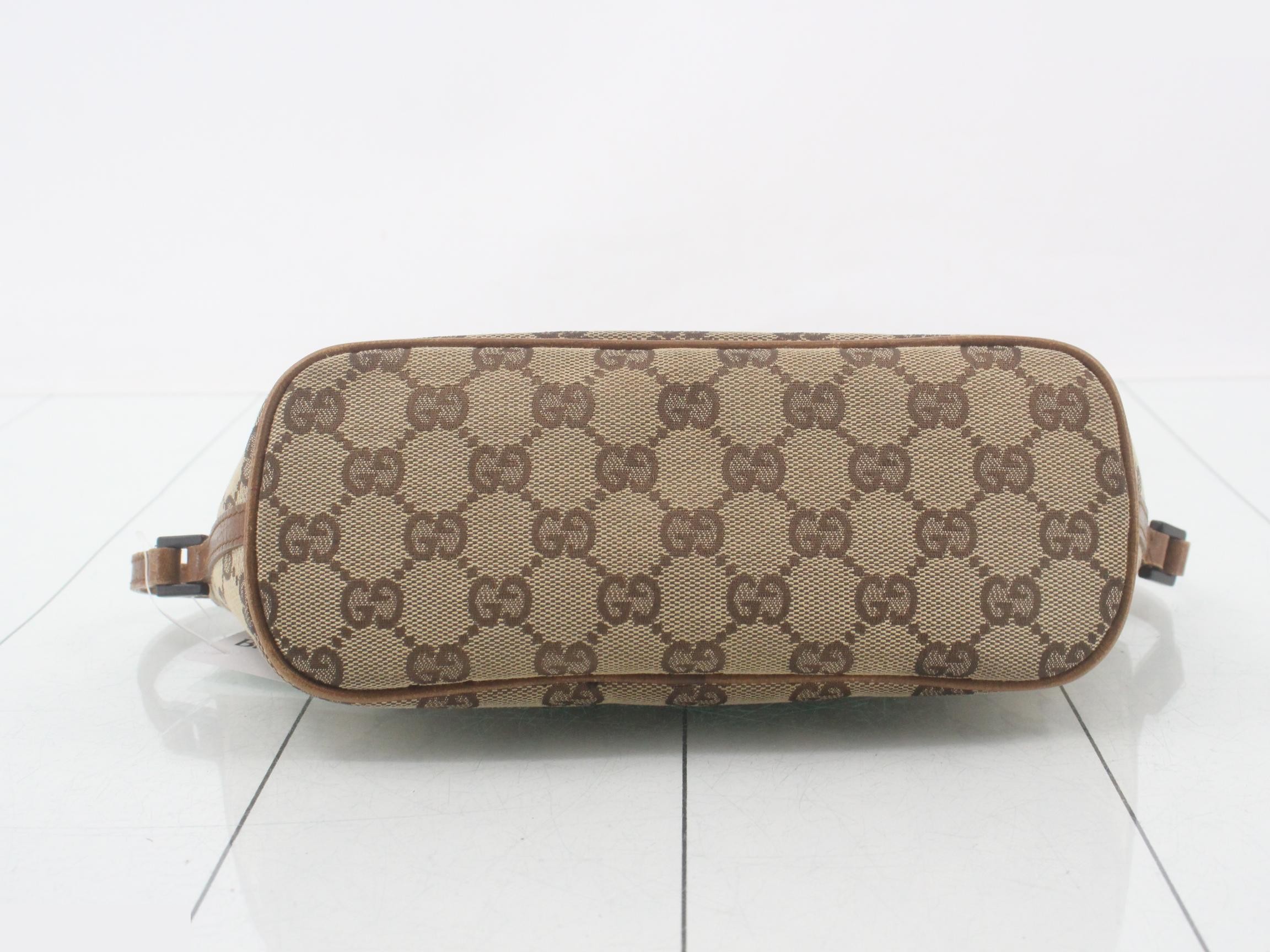 GG Canvas Accessoires Pouch — view 3