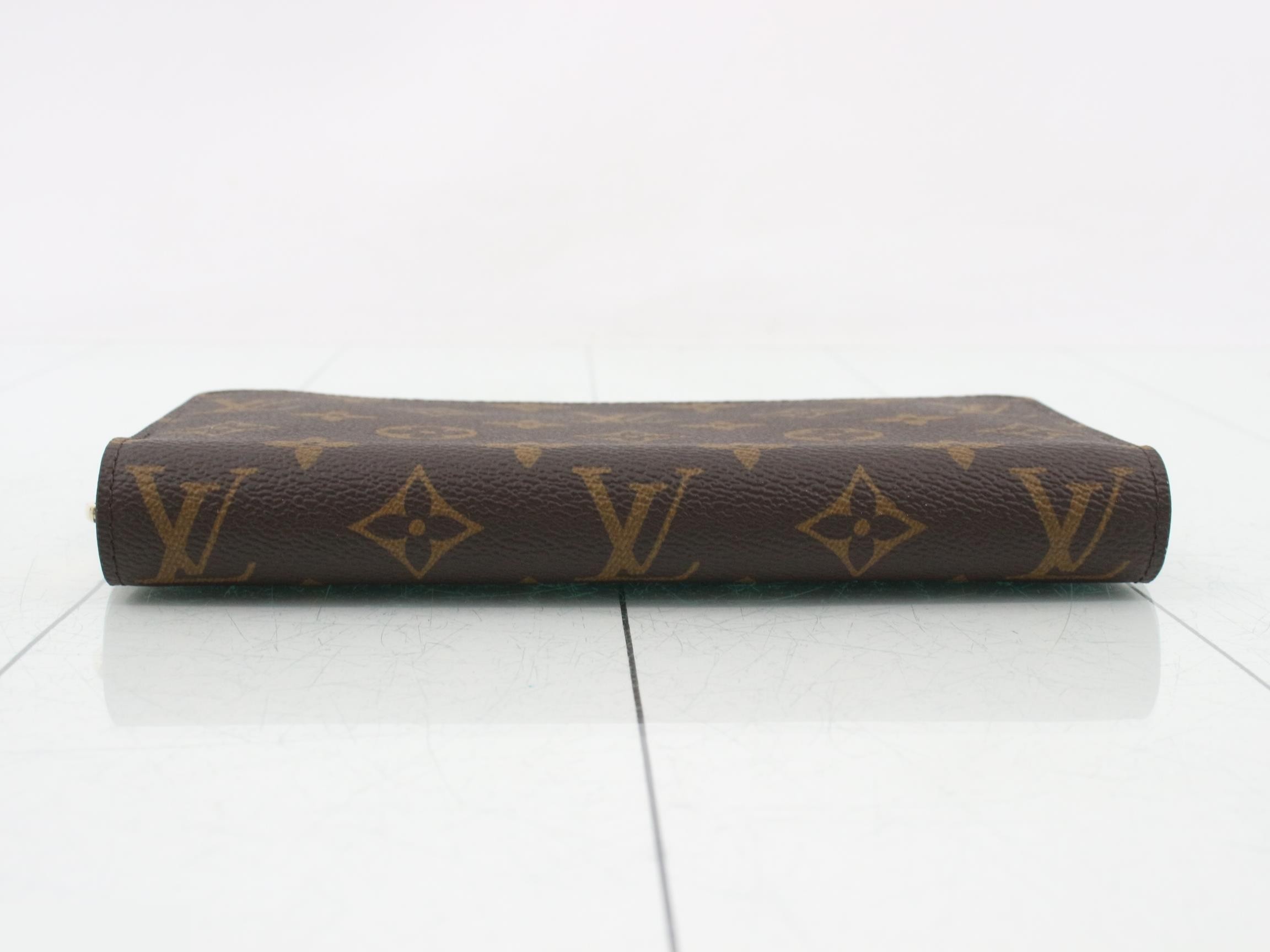 Zippy Wallet — view 3