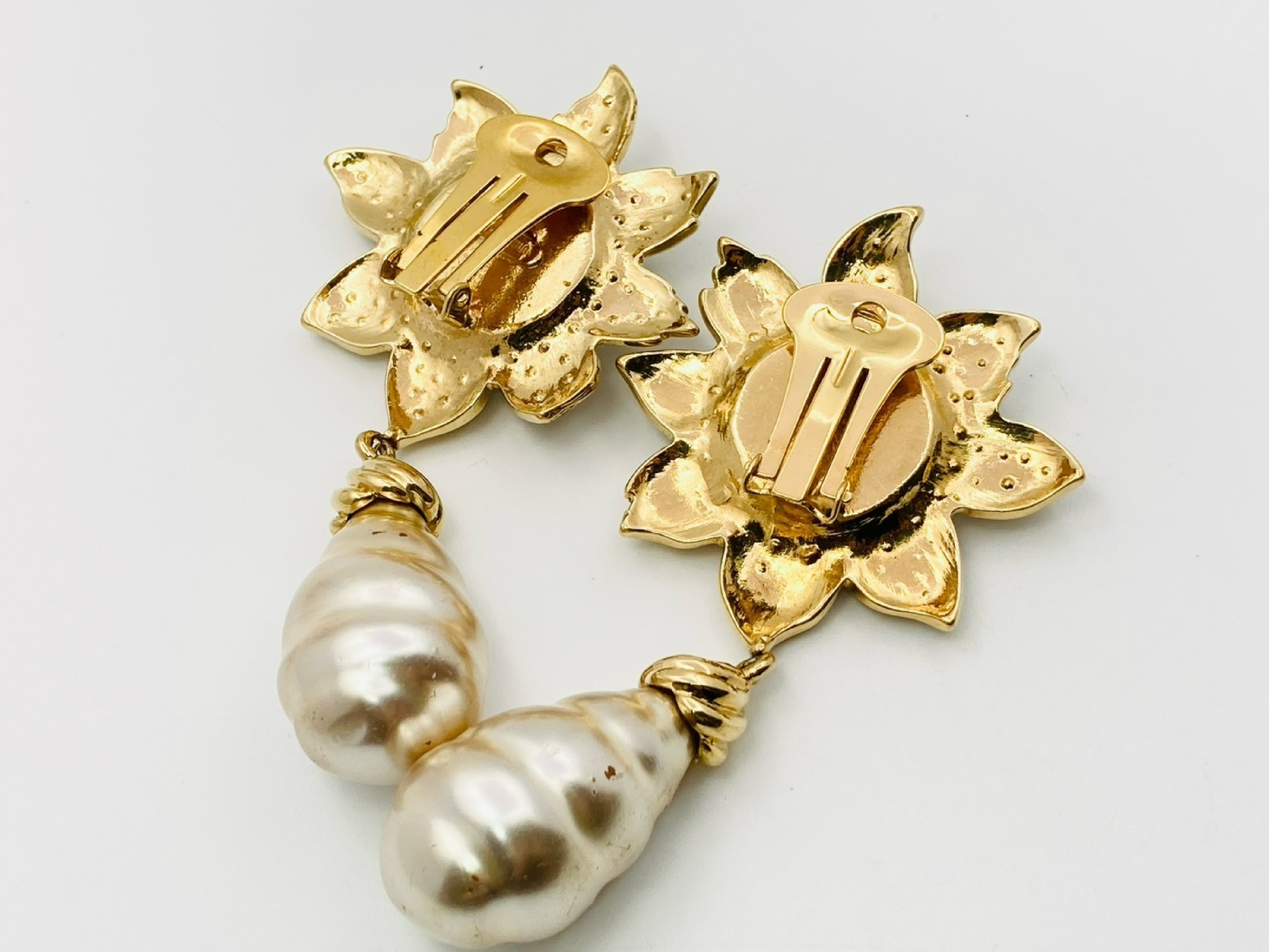 Flower Rhinestone x Faux Pearl Swing Earrings, Gold, Old Vintage, Large Earrings — view 3