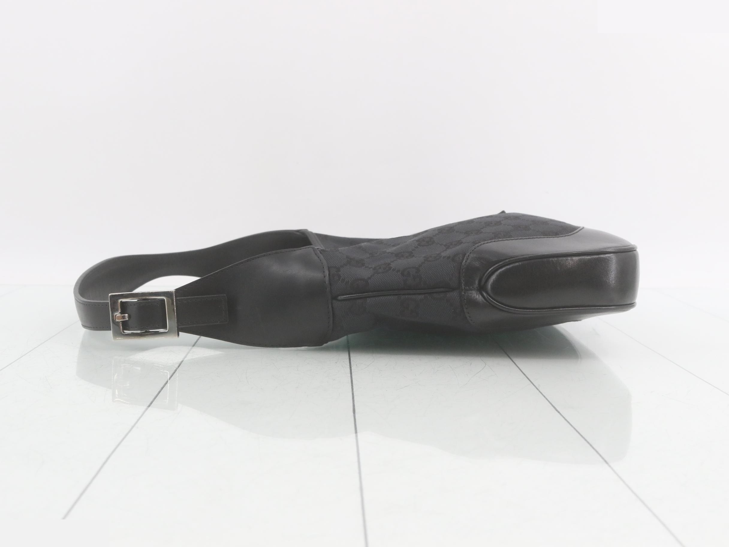 GG Canvas (Bag) - Shoulder Bag — view 4