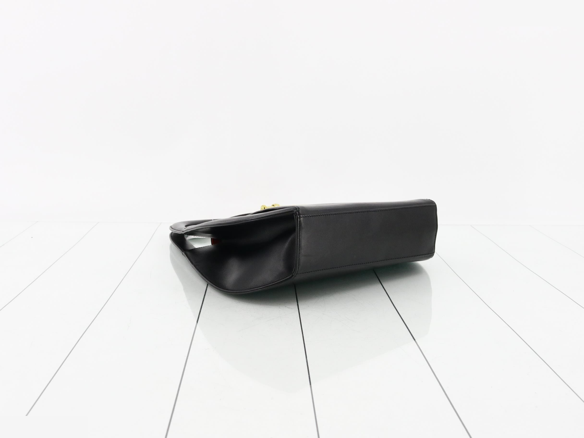 leather — view 5