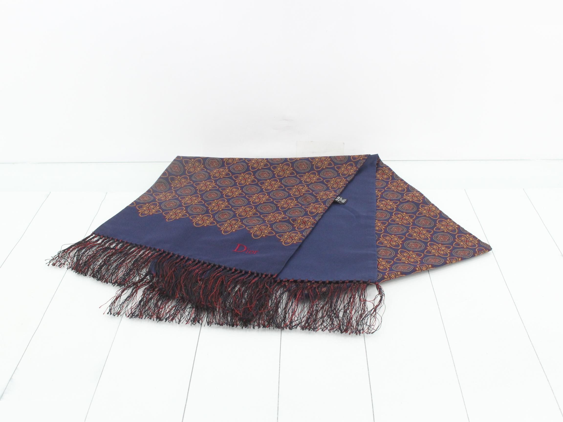 Silk stole/shawl — view 2