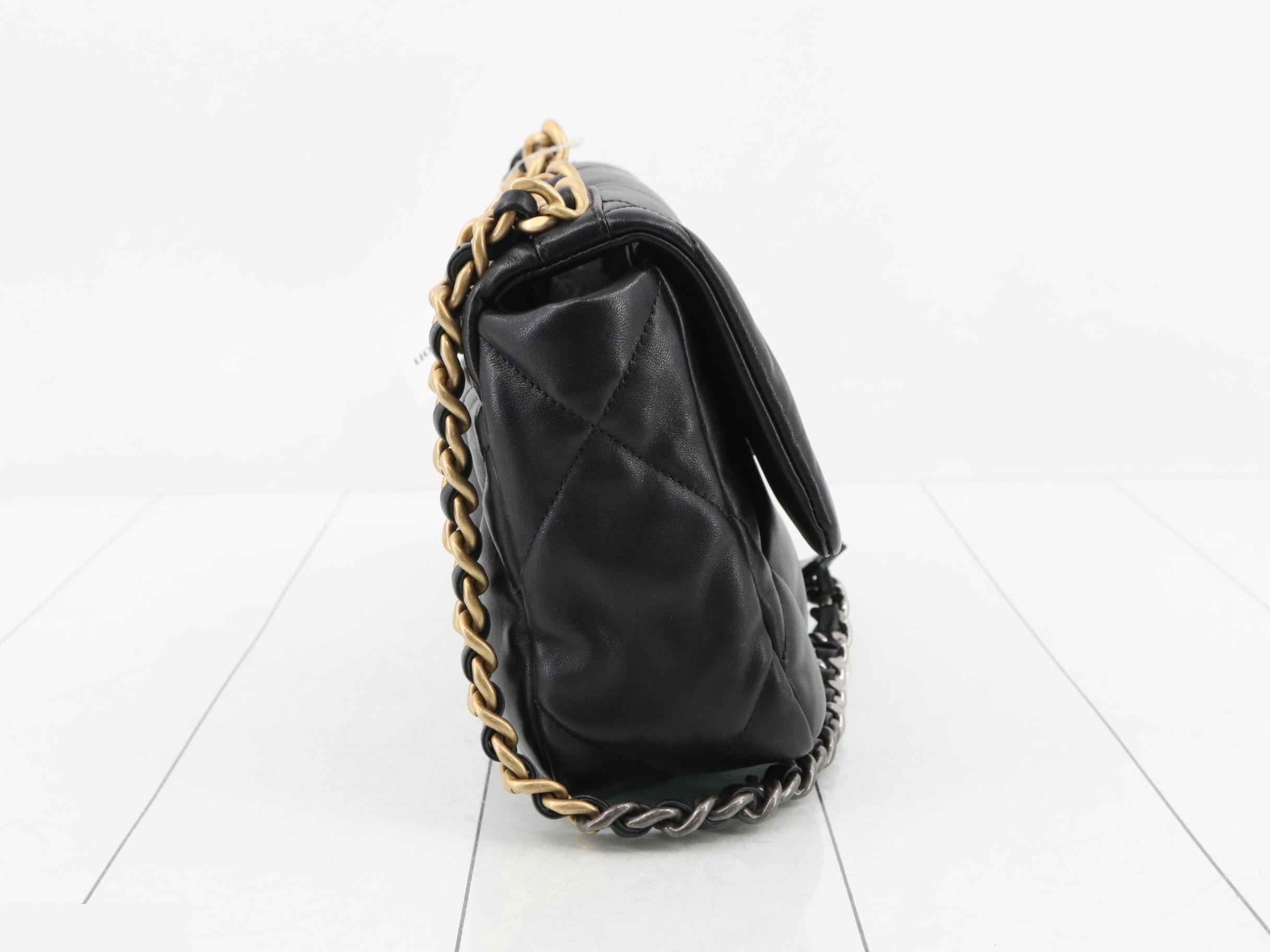 19 Lambskin 2-Way Chain Shoulder/Handbag — view 4