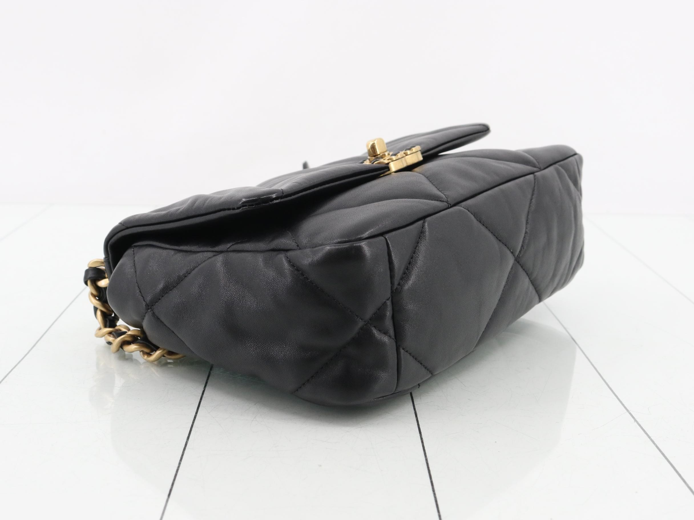 19 Lambskin 2-Way Chain Shoulder/Handbag — view 5