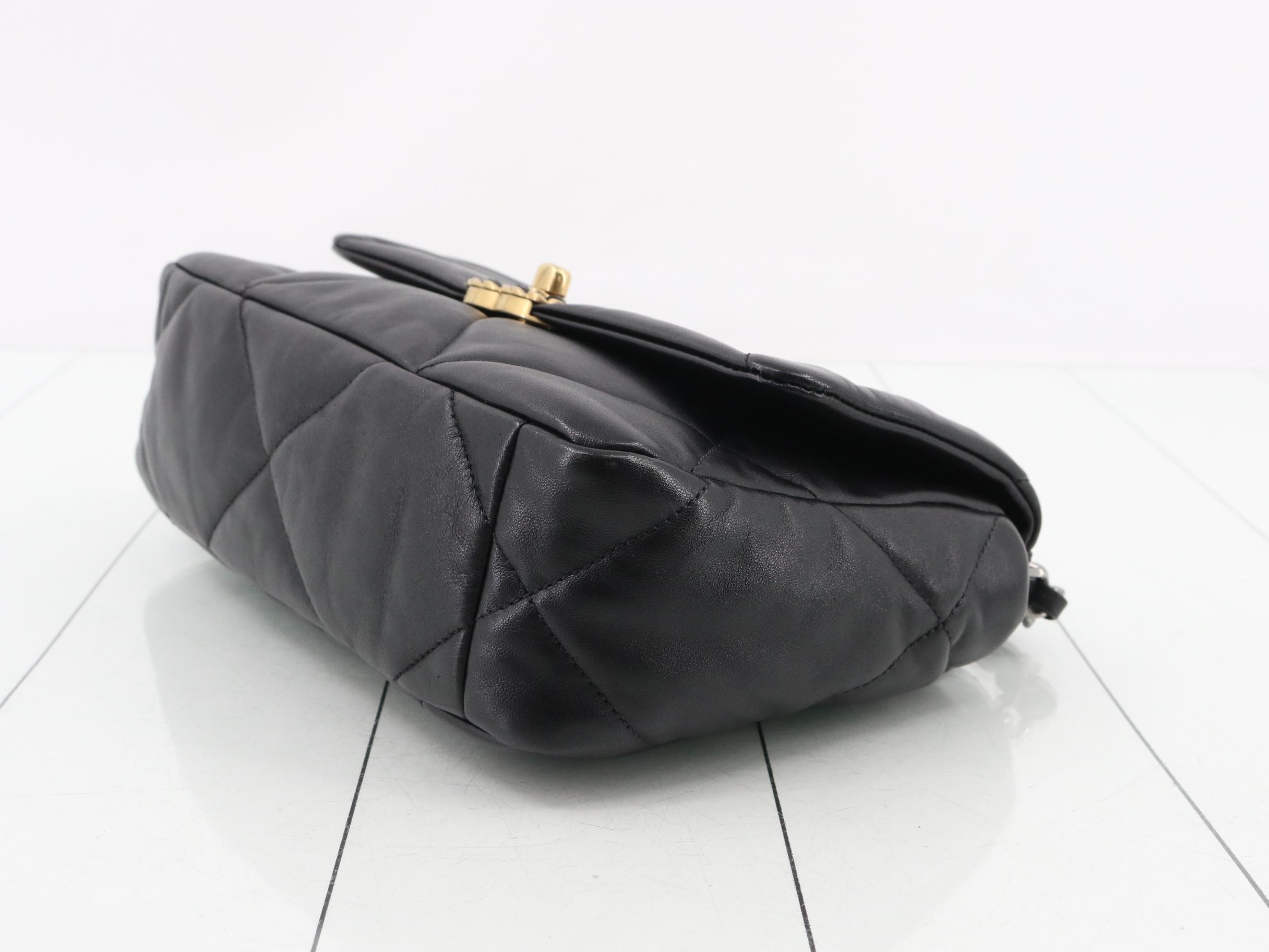 19 Lambskin 2-Way Chain Shoulder/Handbag — view 6