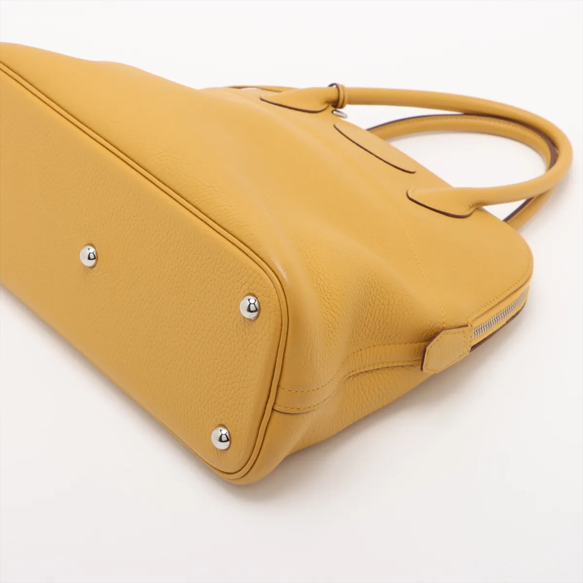 Hermès Bolide 31, Taurillon Clemence leather, Jaune Ambre, silver hardware, C: 2018 — view 3