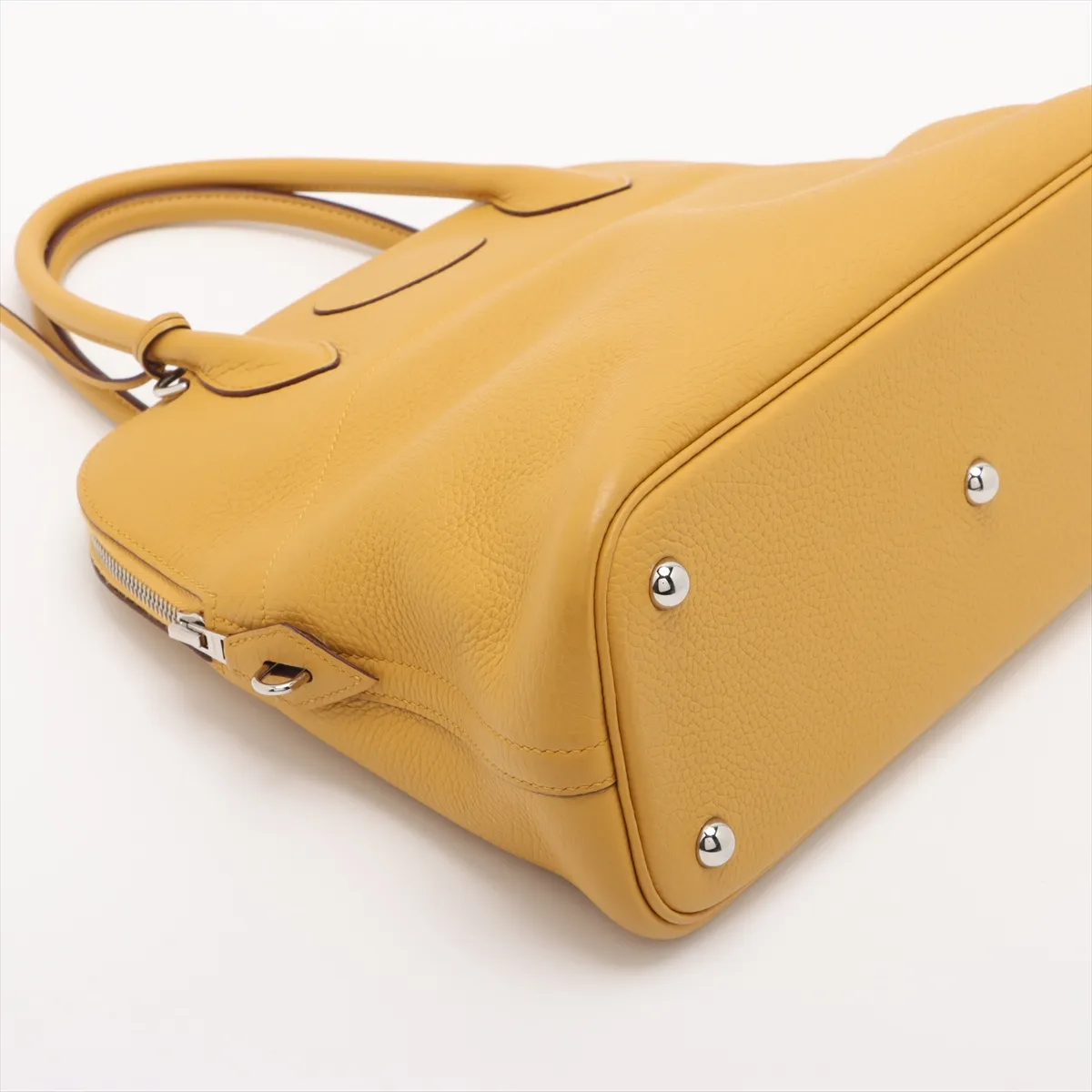 Hermès Bolide 31, Taurillon Clemence leather, Jaune Ambre, silver hardware, C: 2018 — view 4