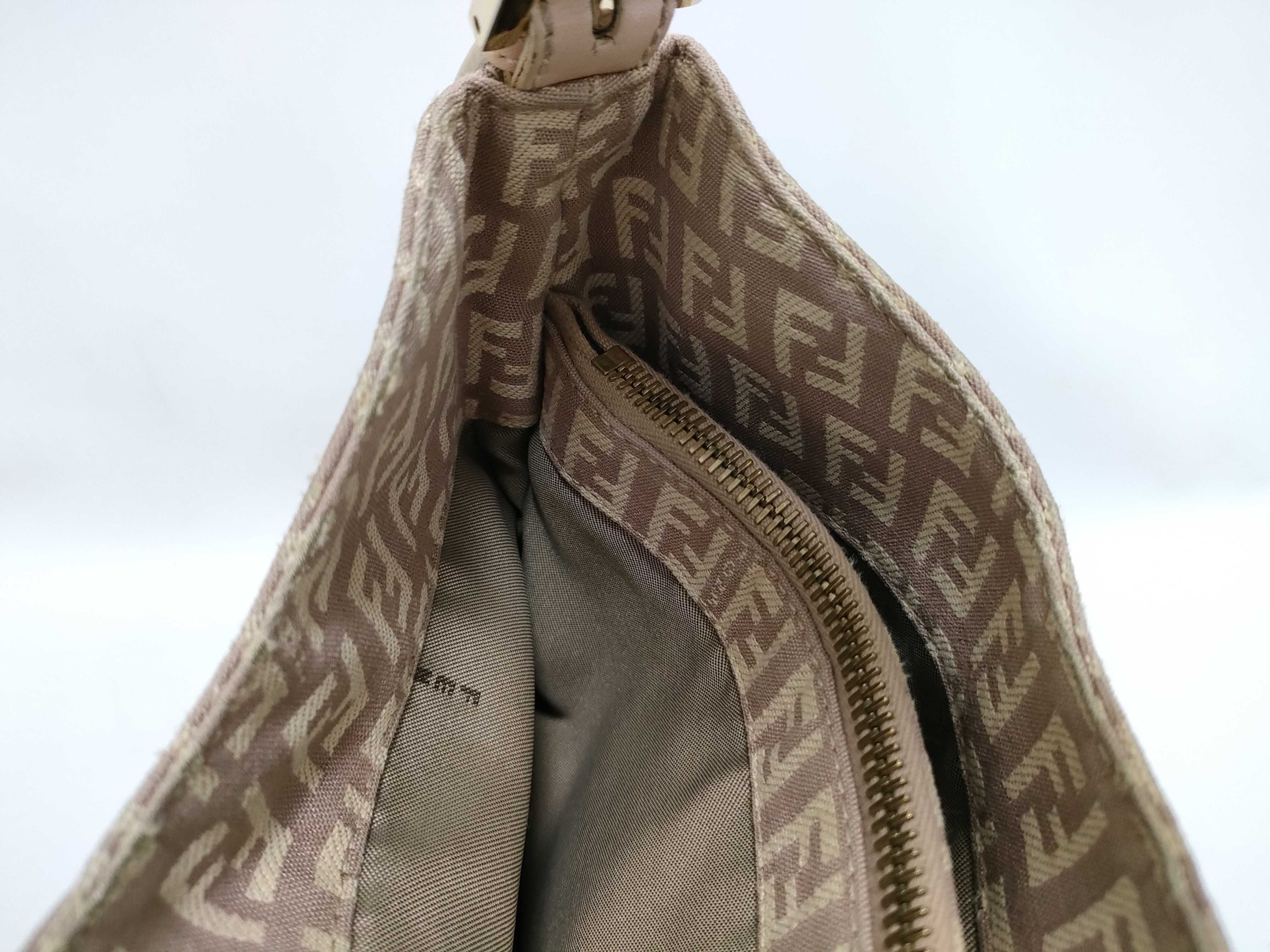 Zucchino Mamma Shoulder Bag — view 8