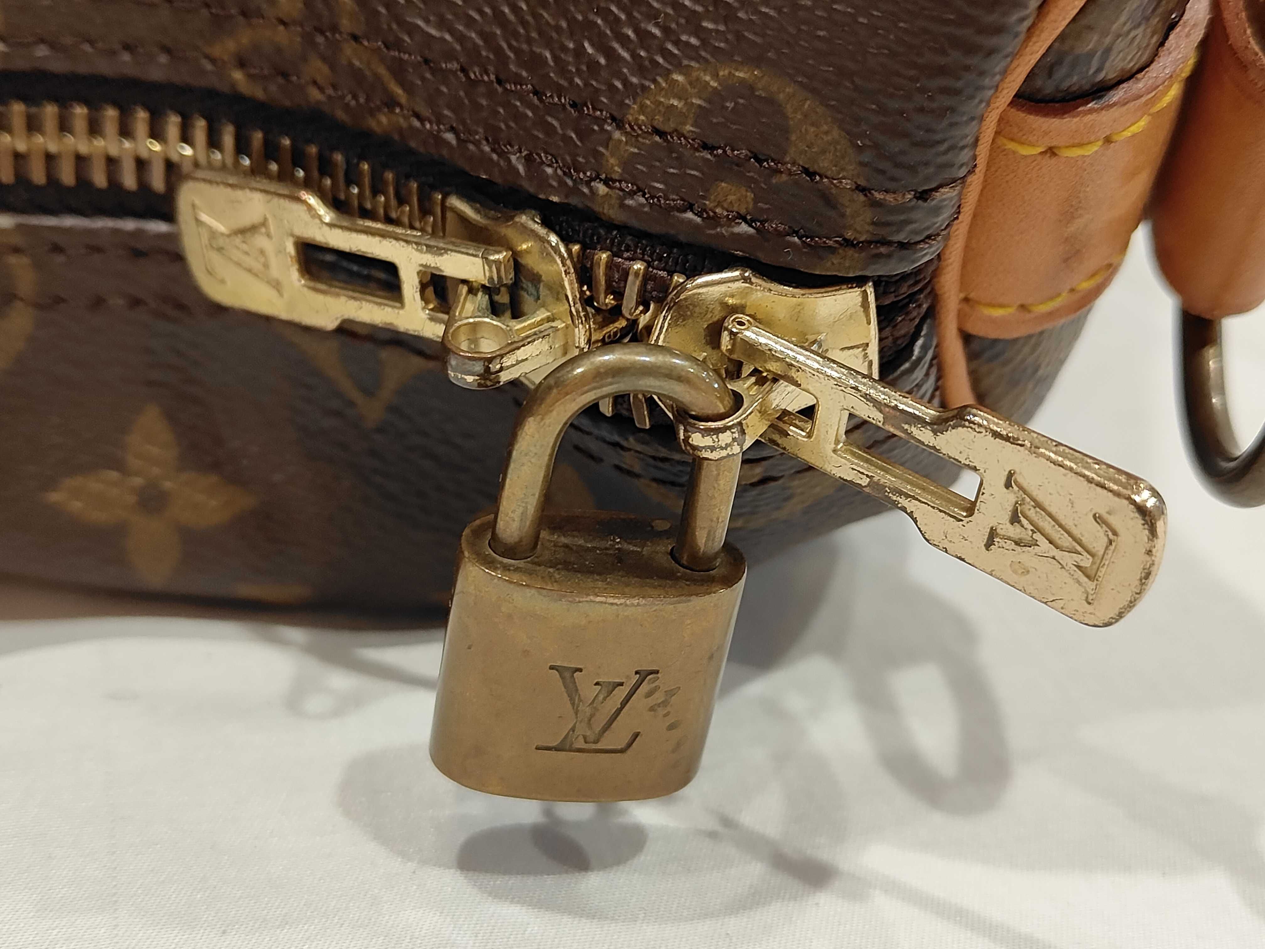 Monogram M41416 Keepall Bandoulière 50 Boston Bag — view 10