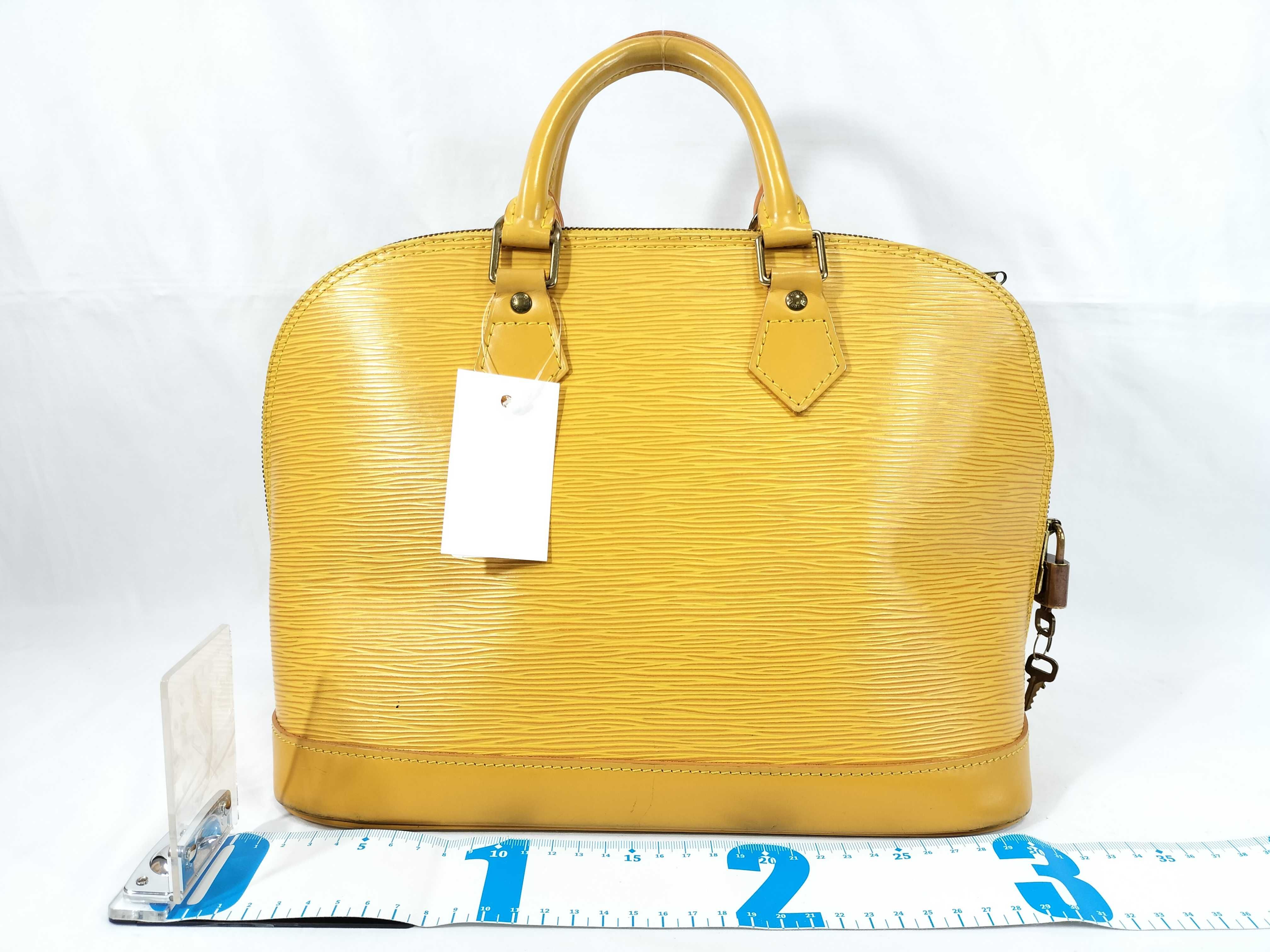 Epi Alma MM Handbag — view 2