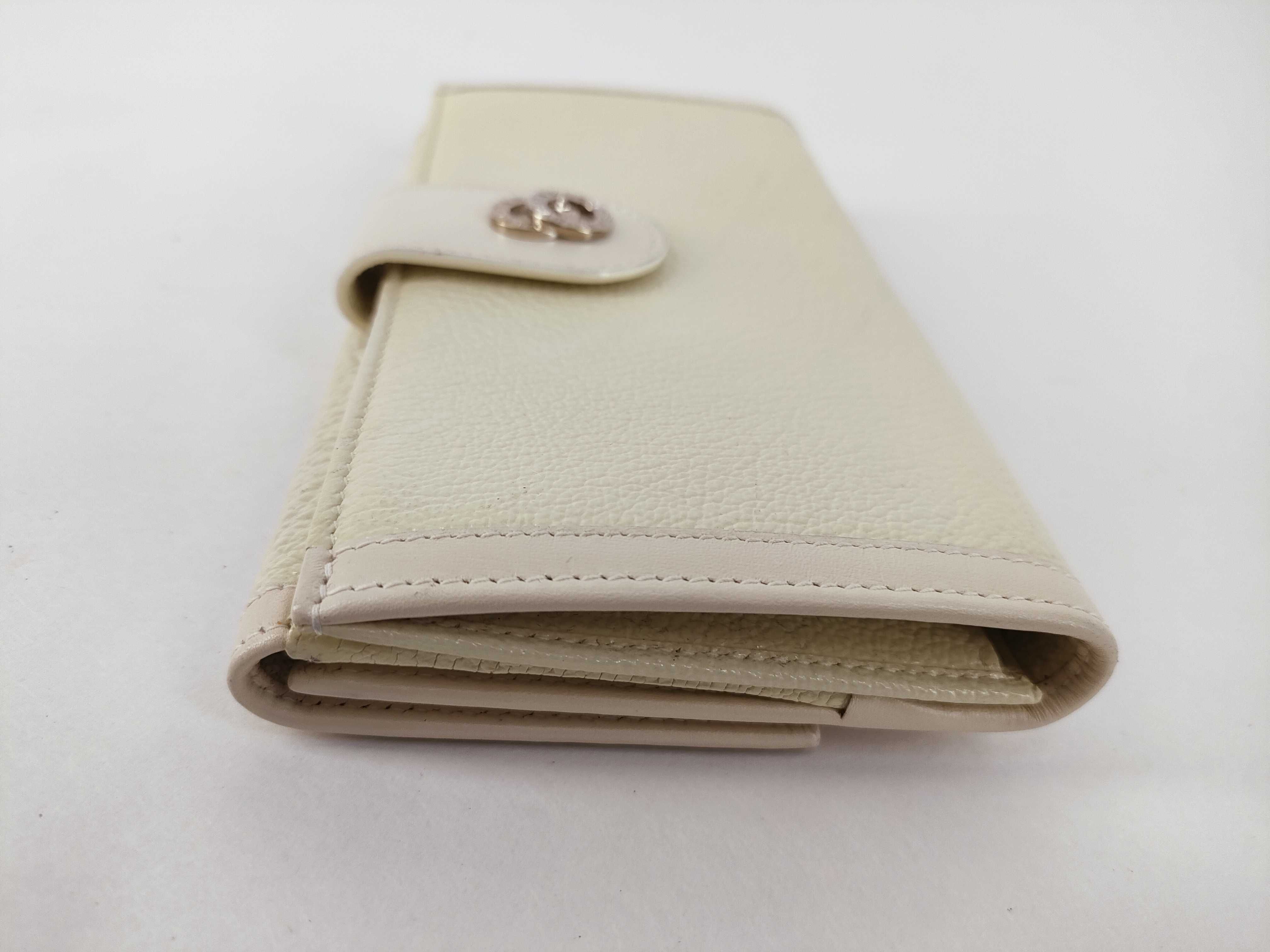 Bulgari long wallet, white wallet — view 6