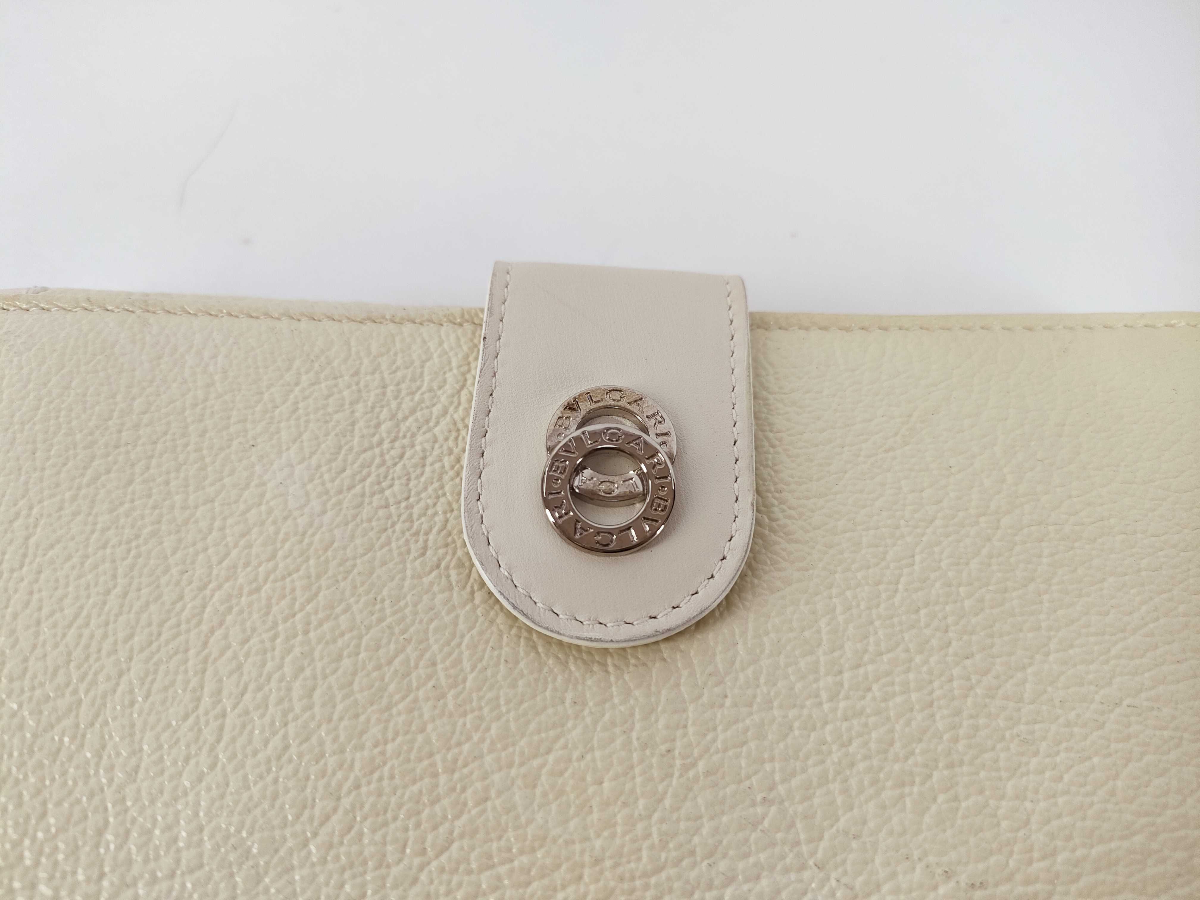 Bulgari long wallet, white wallet — view 8