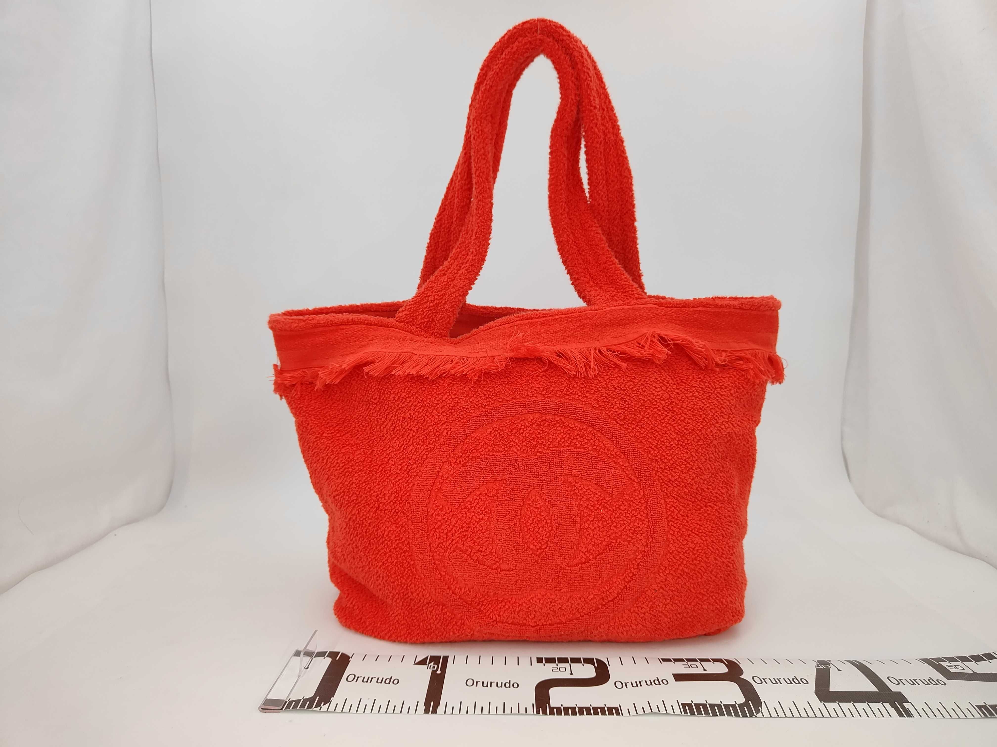 Pile Beach Tote Bag — view 2