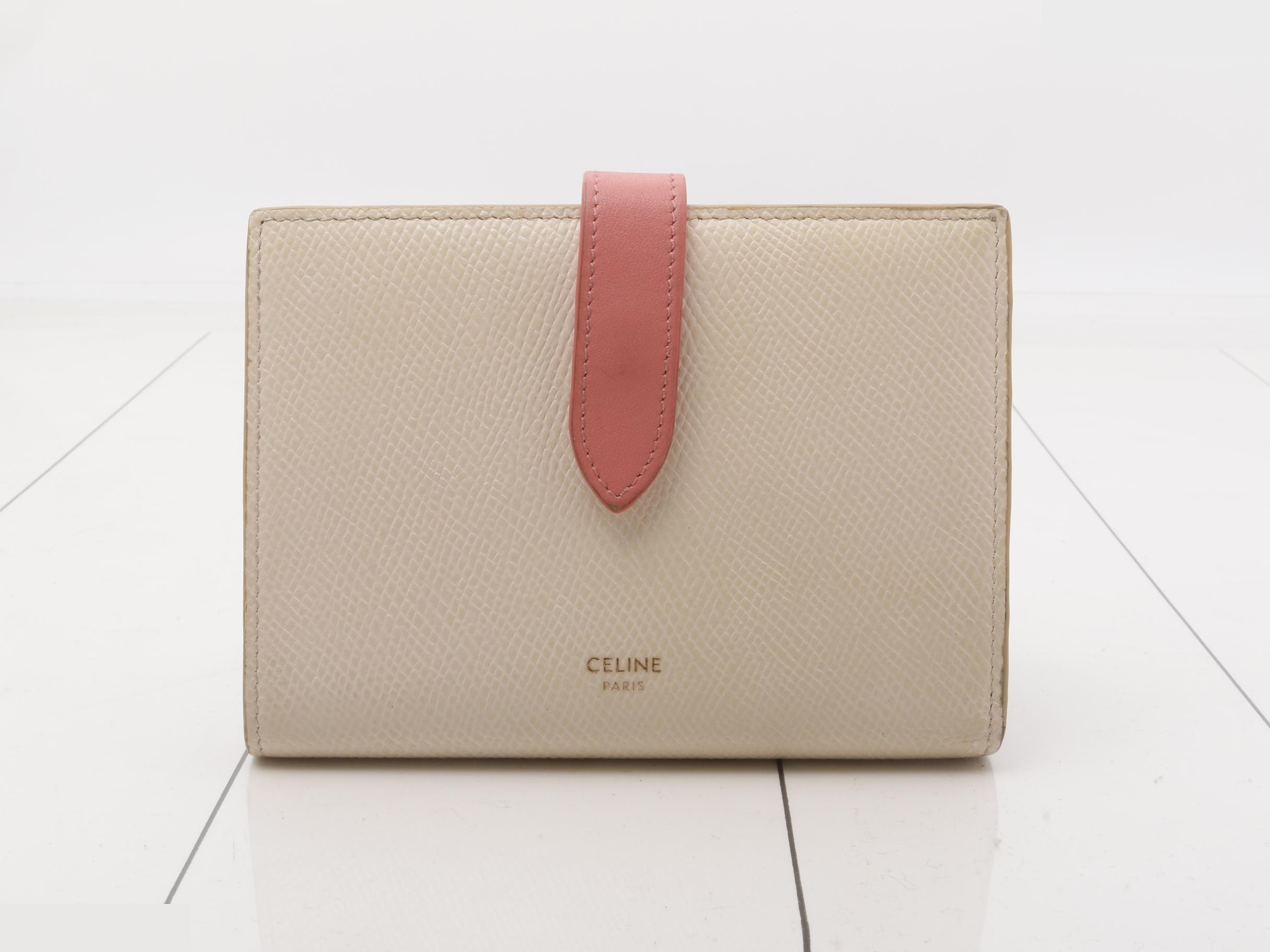 Medium wallet