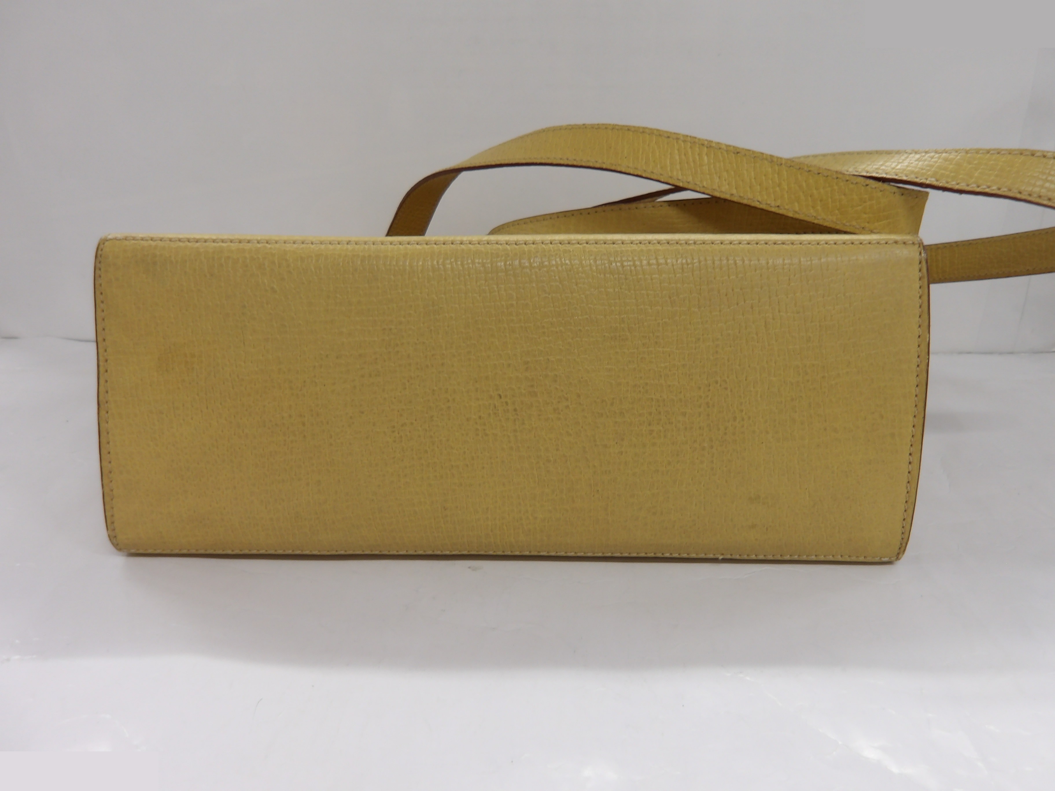 Vintage Shoulder Bag — view 3