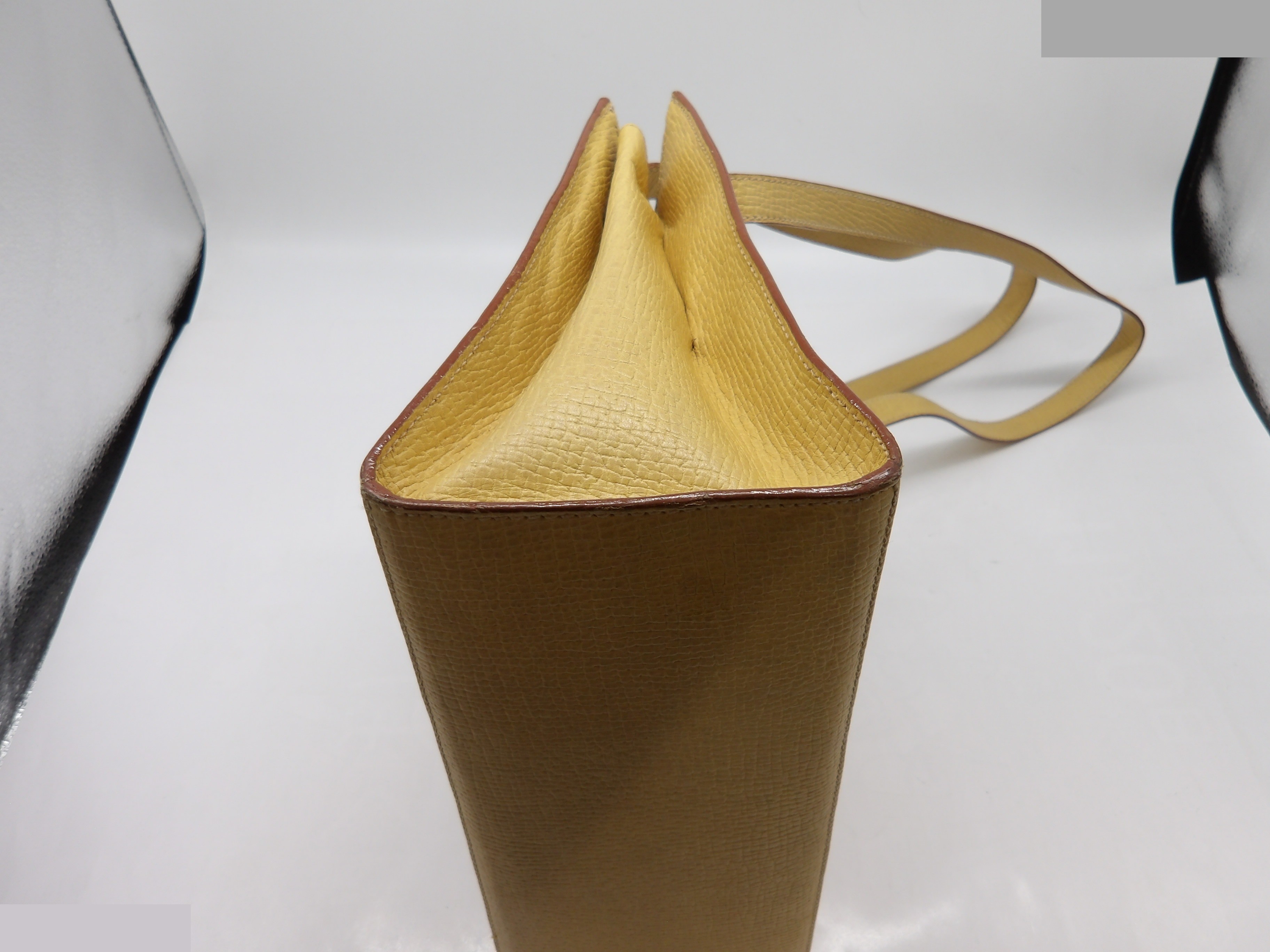 Vintage Shoulder Bag — view 8