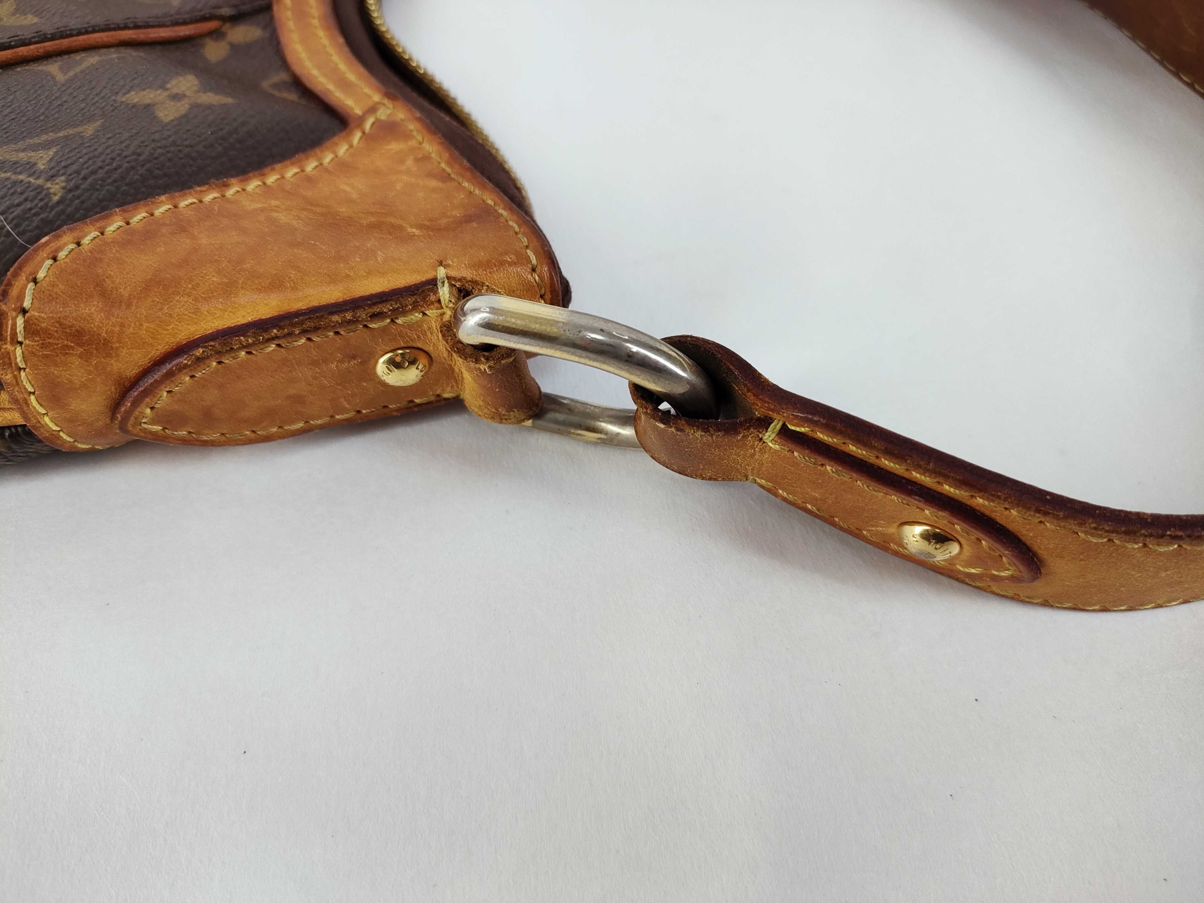 Monogram Thames PM Shoulder Bag — view 5