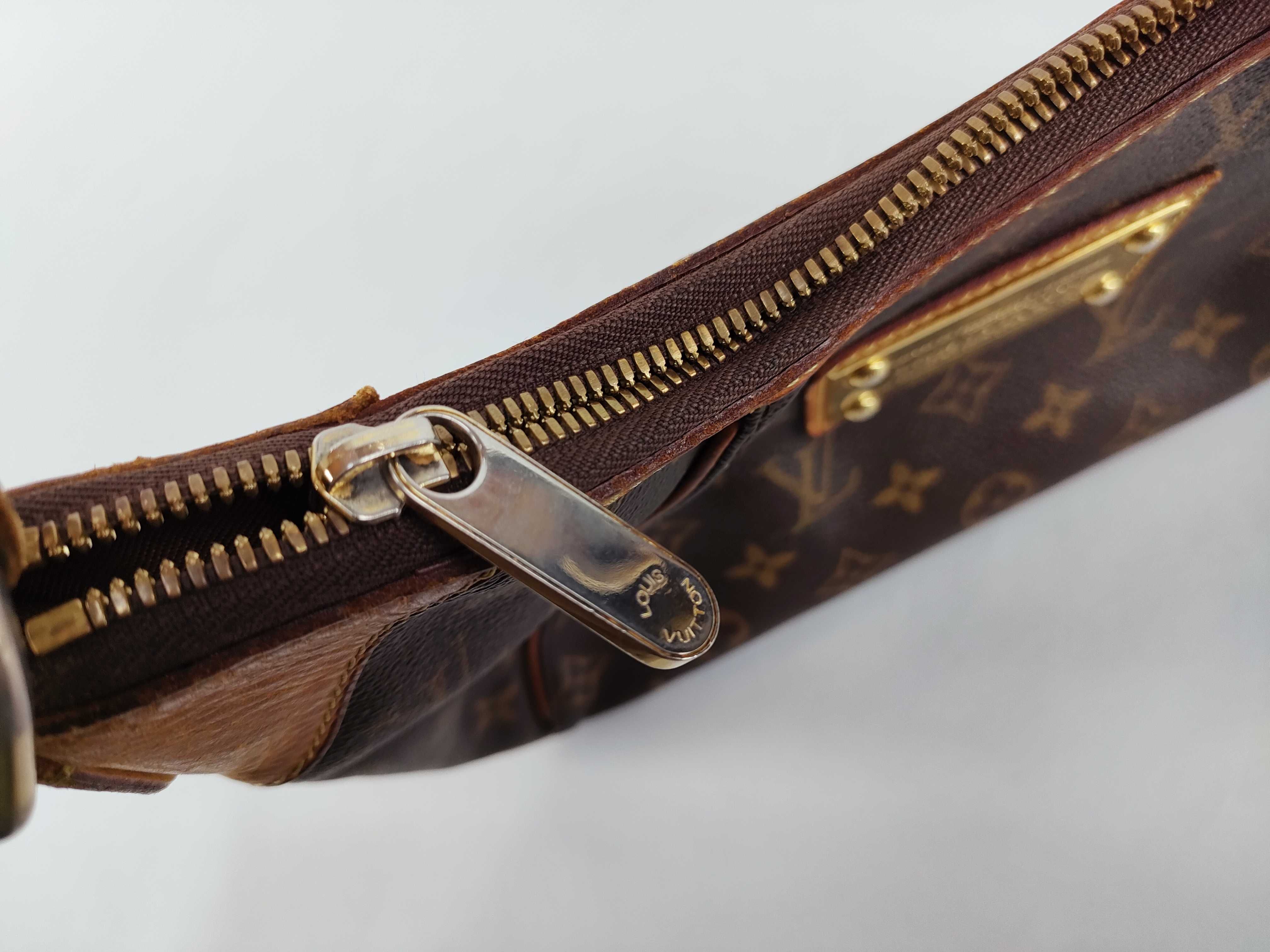 Monogram Thames PM Shoulder Bag — view 9