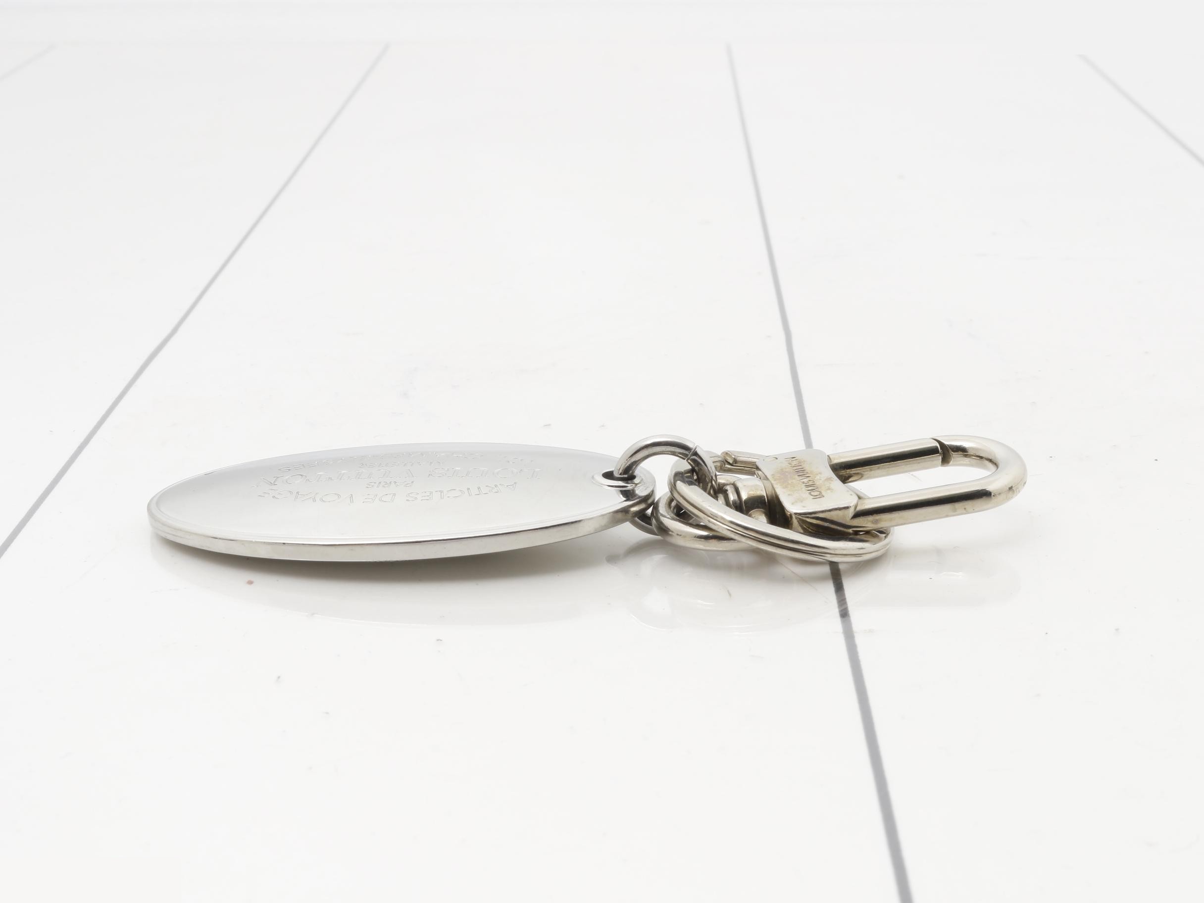 key ring — view 3