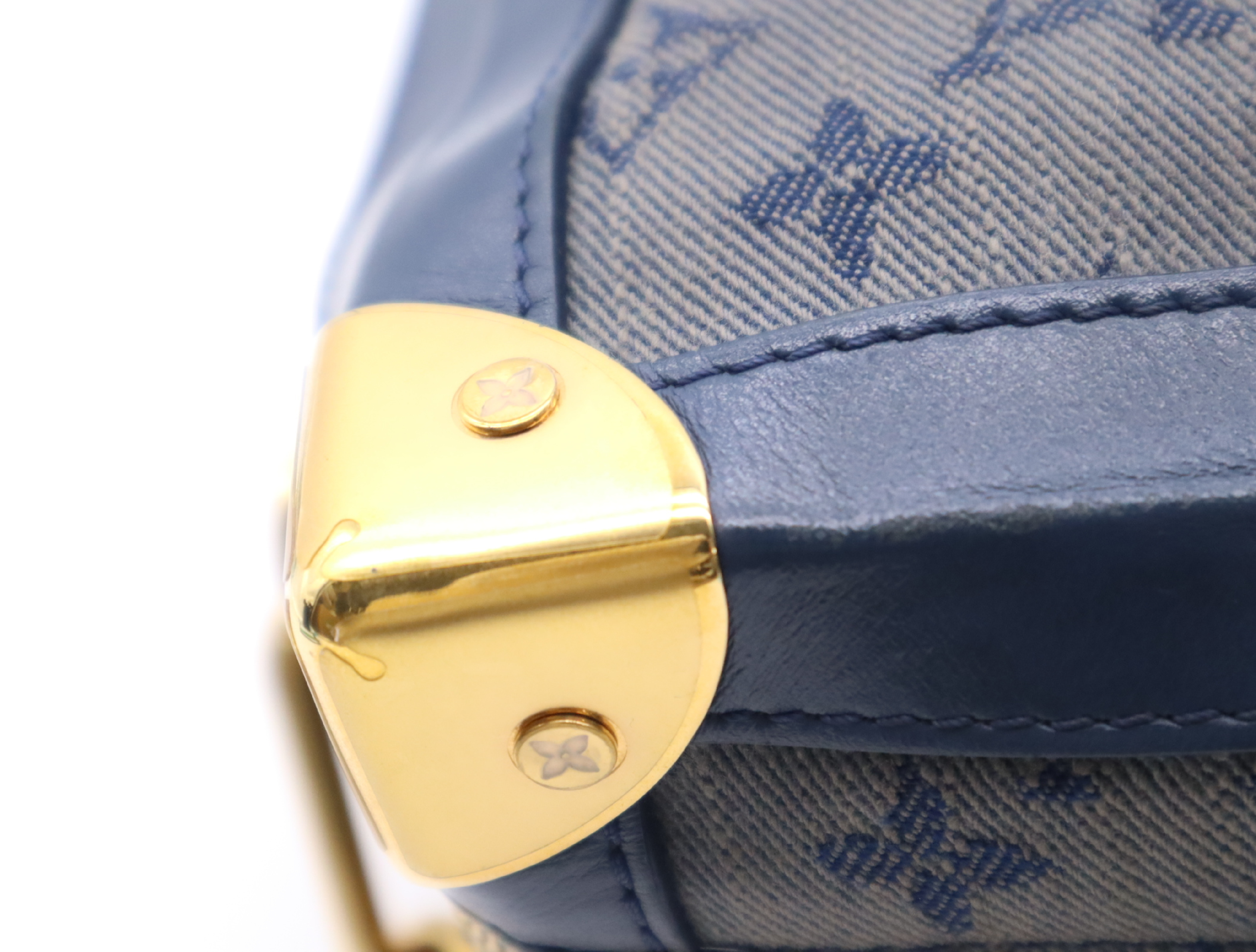 M44723 Monogram Denim Soft Trunk Blue Shoulder Bag — view 9