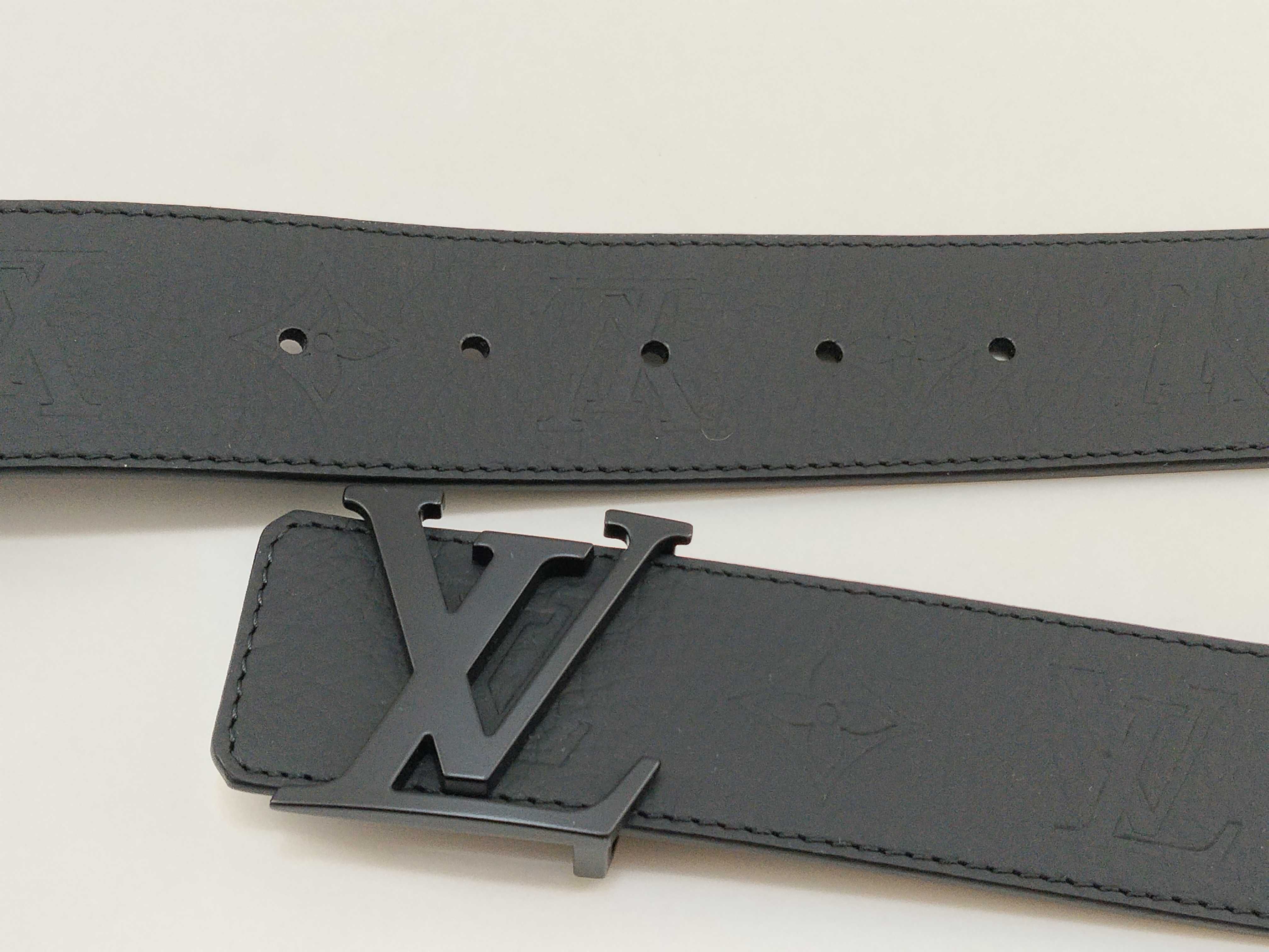 Taurillon Leather Reversible Belt M4487 Accessories: Box, Dust Bag, Belt — view 4